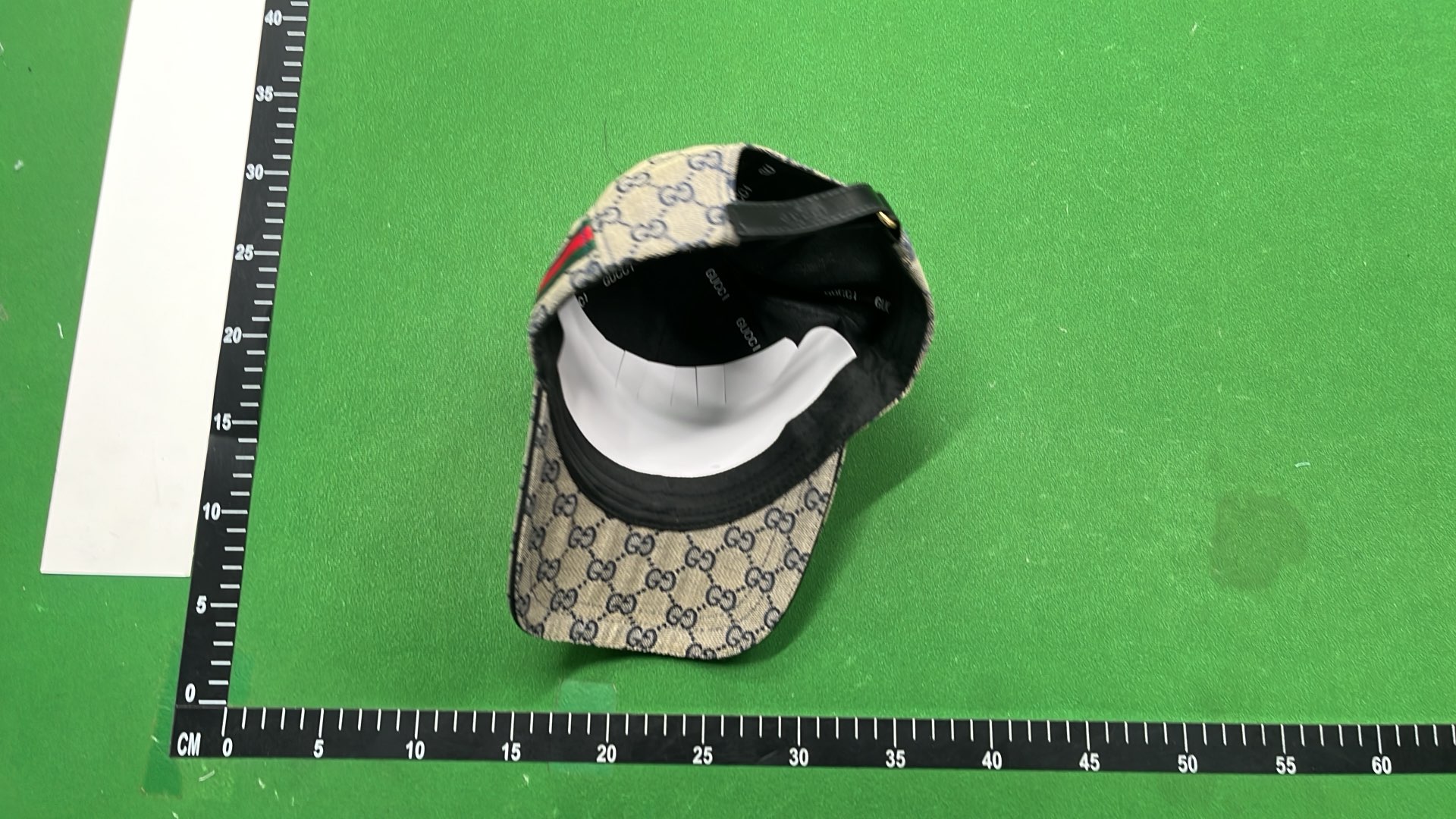 Gucci Baseball Cap with GG Logo and Tiger Design