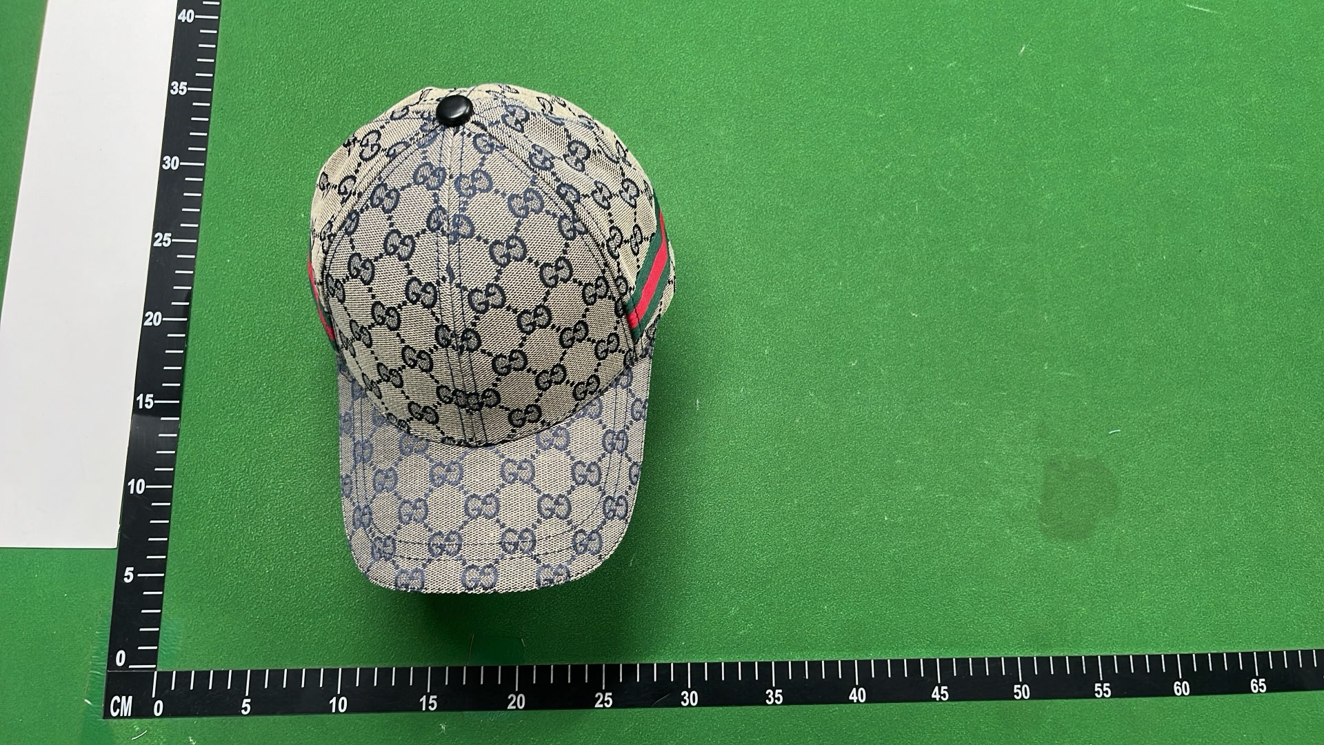 Gucci Baseball Cap with GG Logo and Tiger Design