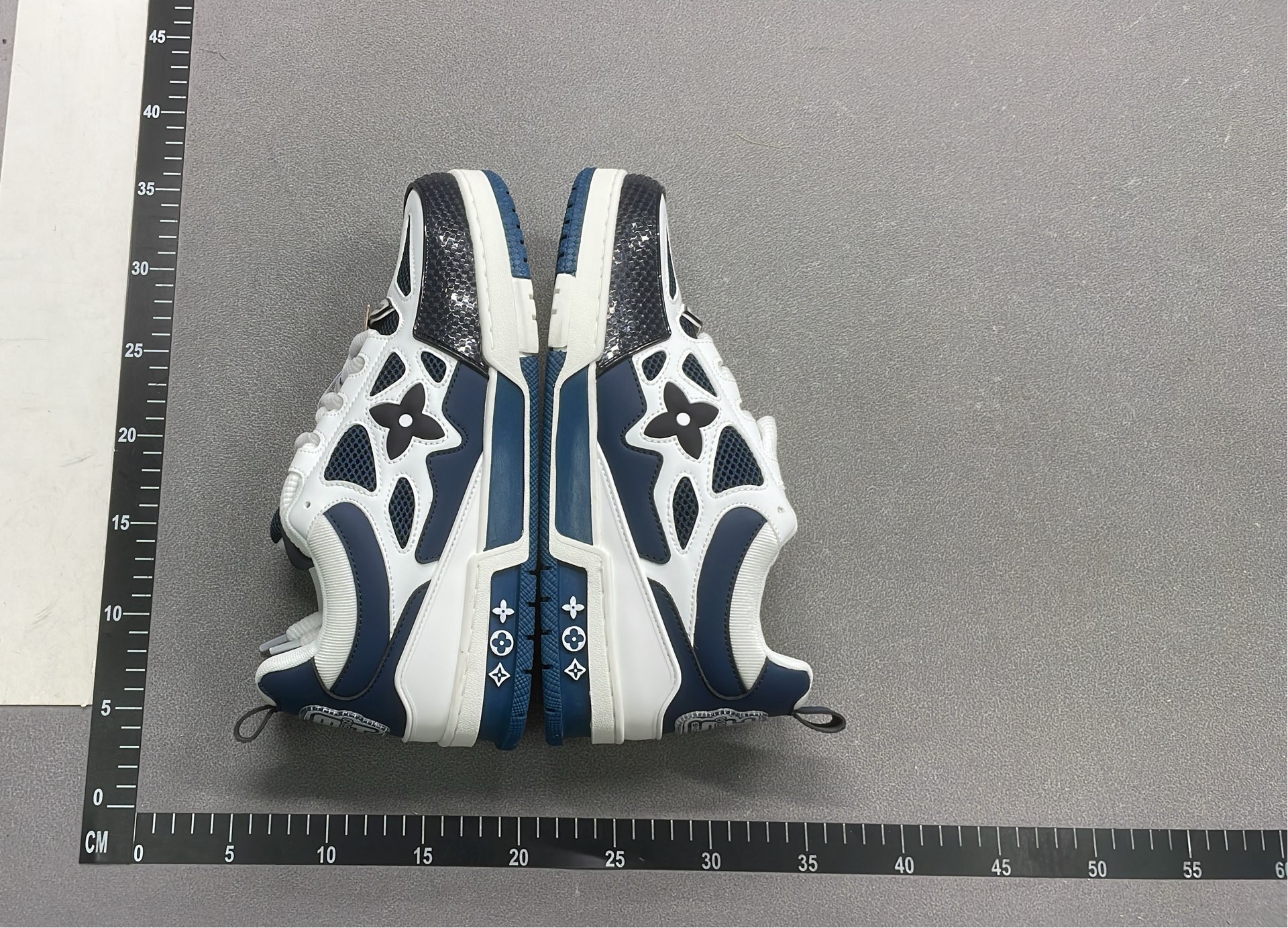 Louis Vuitton LV Trainer Sneakers - Premium Fashion Sport Shoes