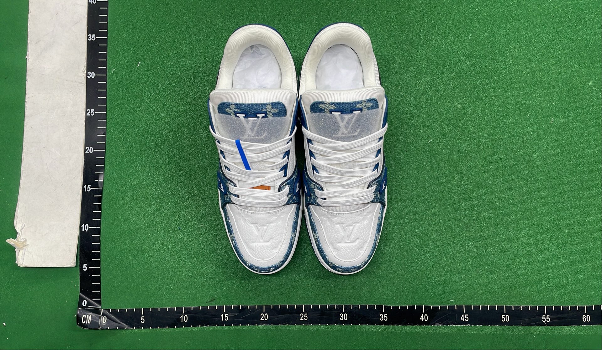 1:1 Batch LOUIS VUITTON Trainer Shoes  in the Best OopBuy Spreadsheet QC photos