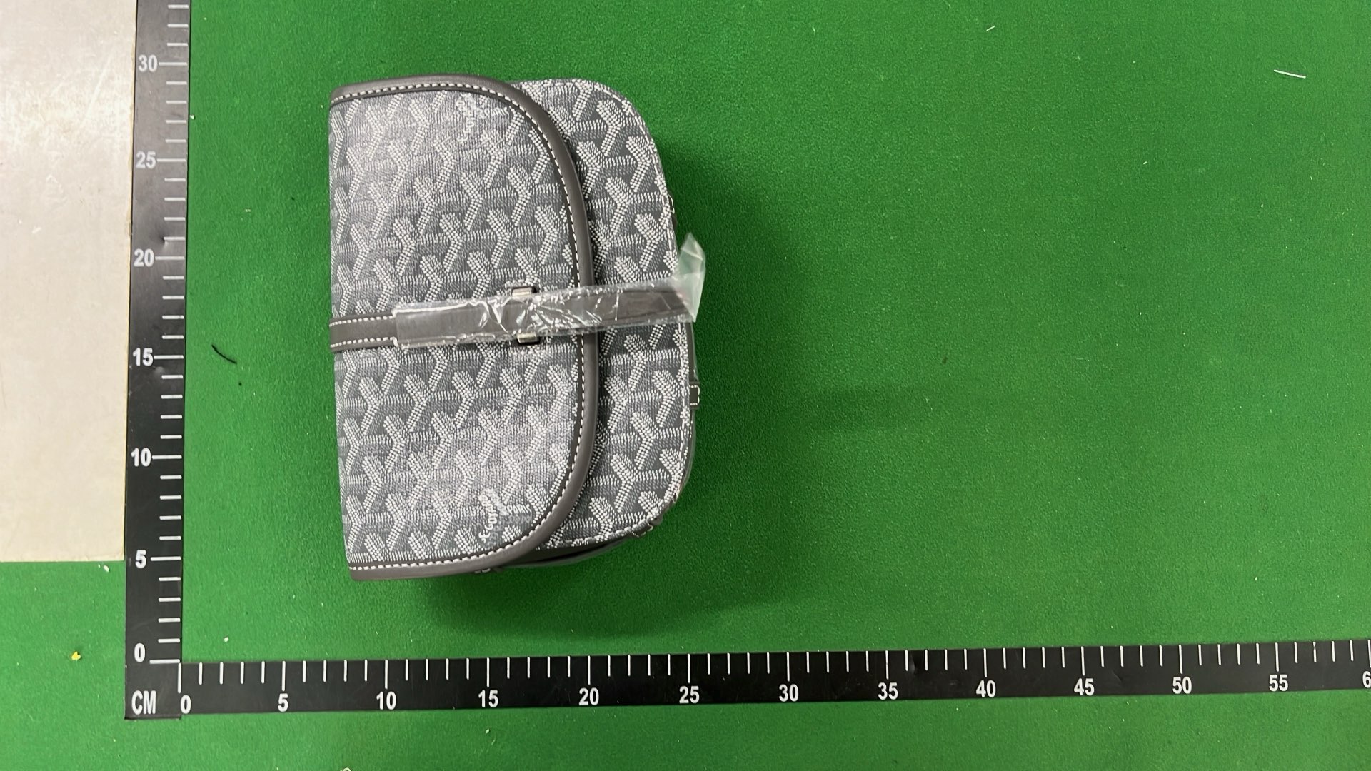 1:1 Batch Go GOYARD bag  in the Best OopBuy Spreadsheet QC photos