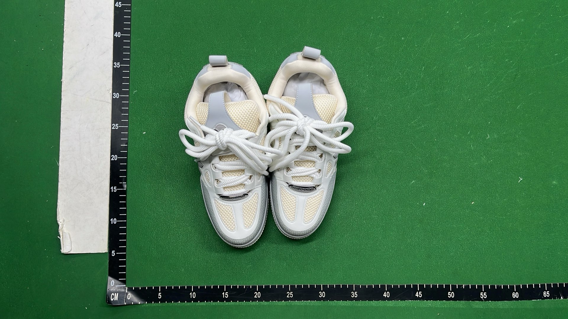 1:1 Batch LOUIS VUITTON shoes-1  in the Best OopBuy Spreadsheet QC photos