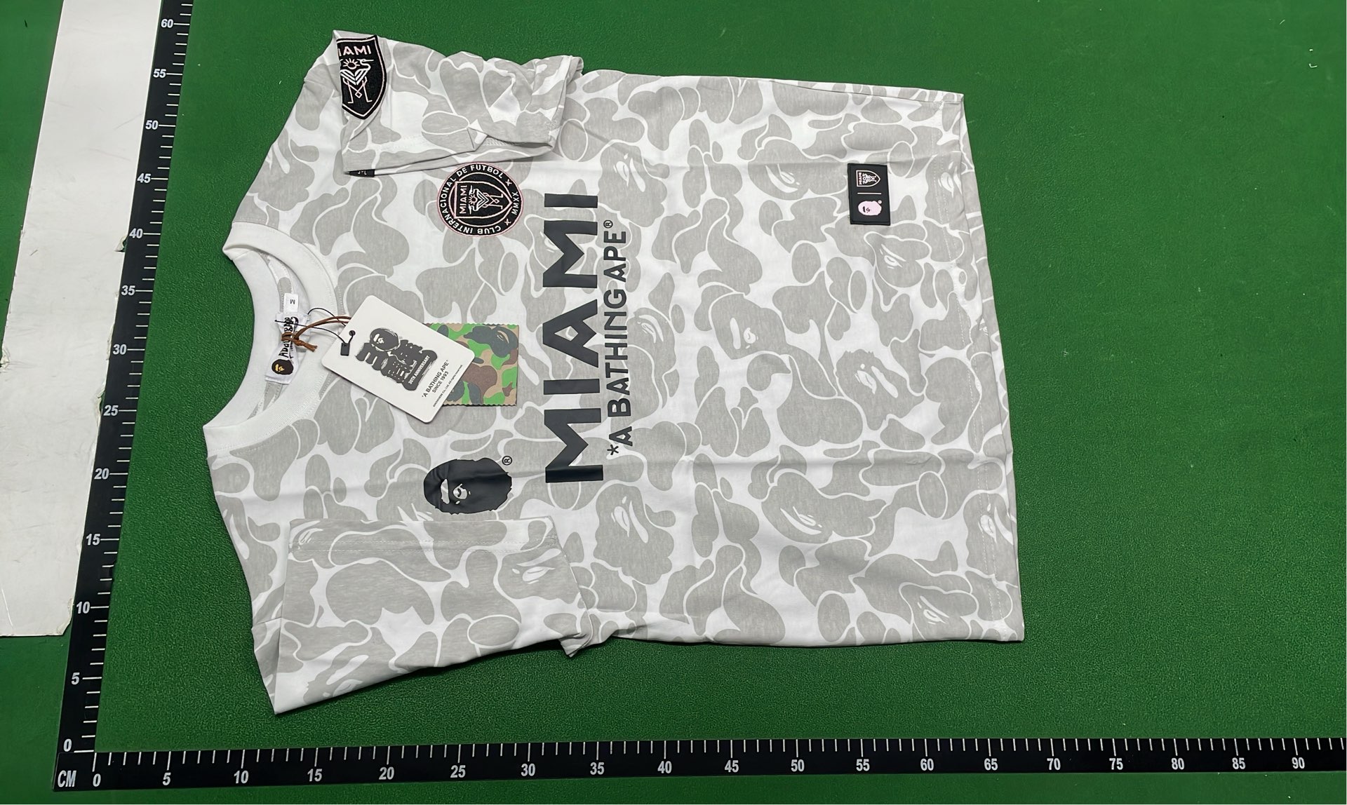 1:1 Batch Abape Tshirt  in the Best OopBuy Spreadsheet QC photos