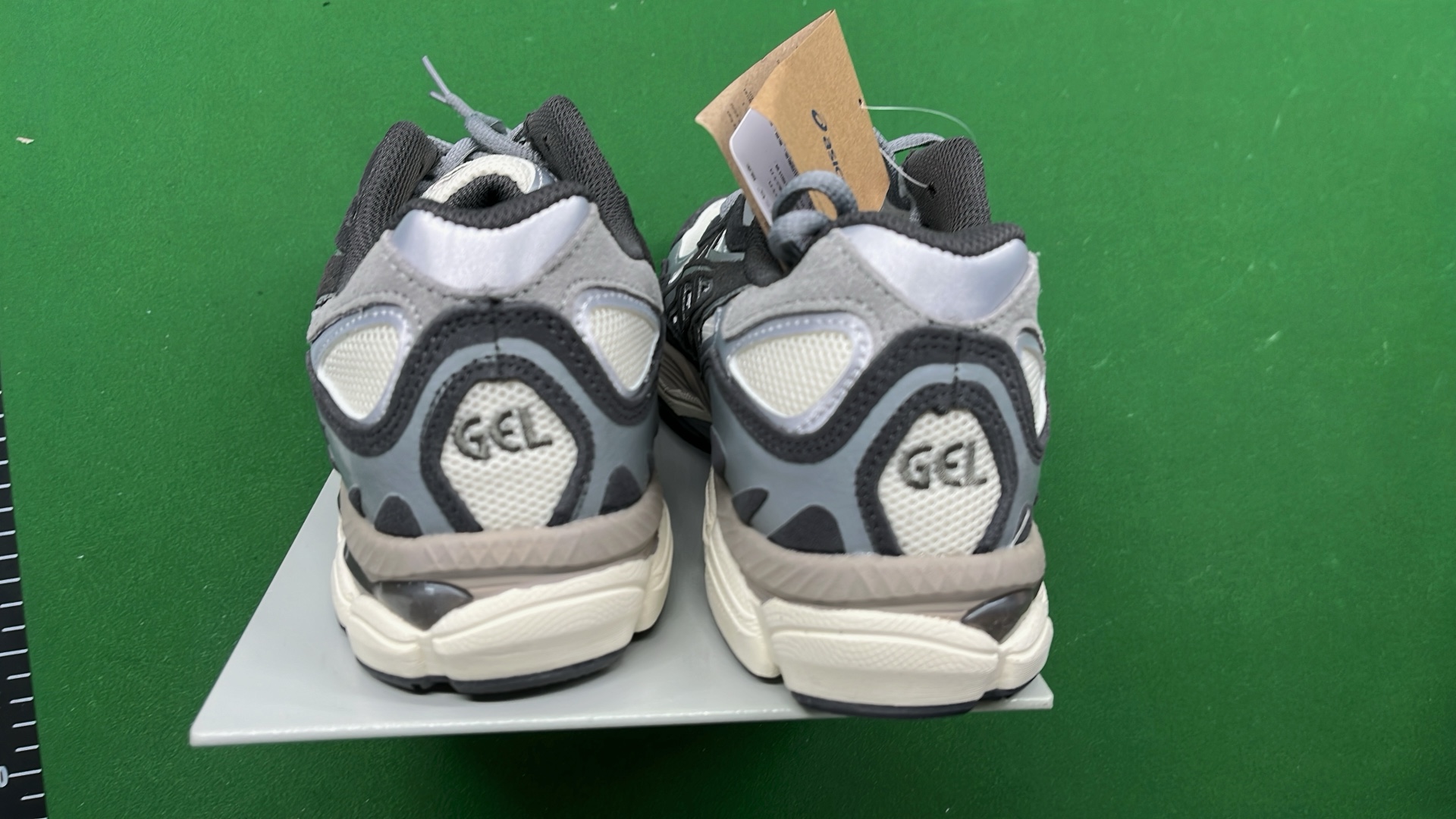 1:1 Batch Asics GEL-NYCshoes  in the Best OopBuy Spreadsheet QC photos