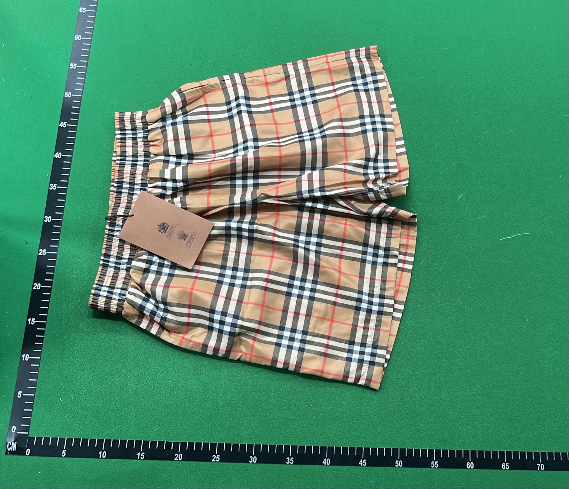 1:1 Batch Burberry shorts  in the Best OopBuy Spreadsheet QC photos