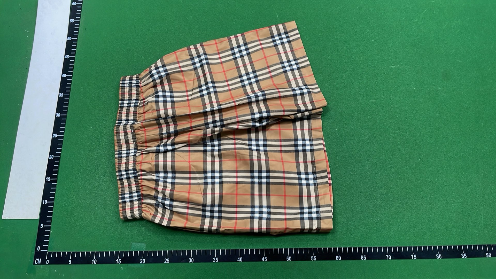1:1 Batch Burberry shorts  in the Best OopBuy Spreadsheet QC photos