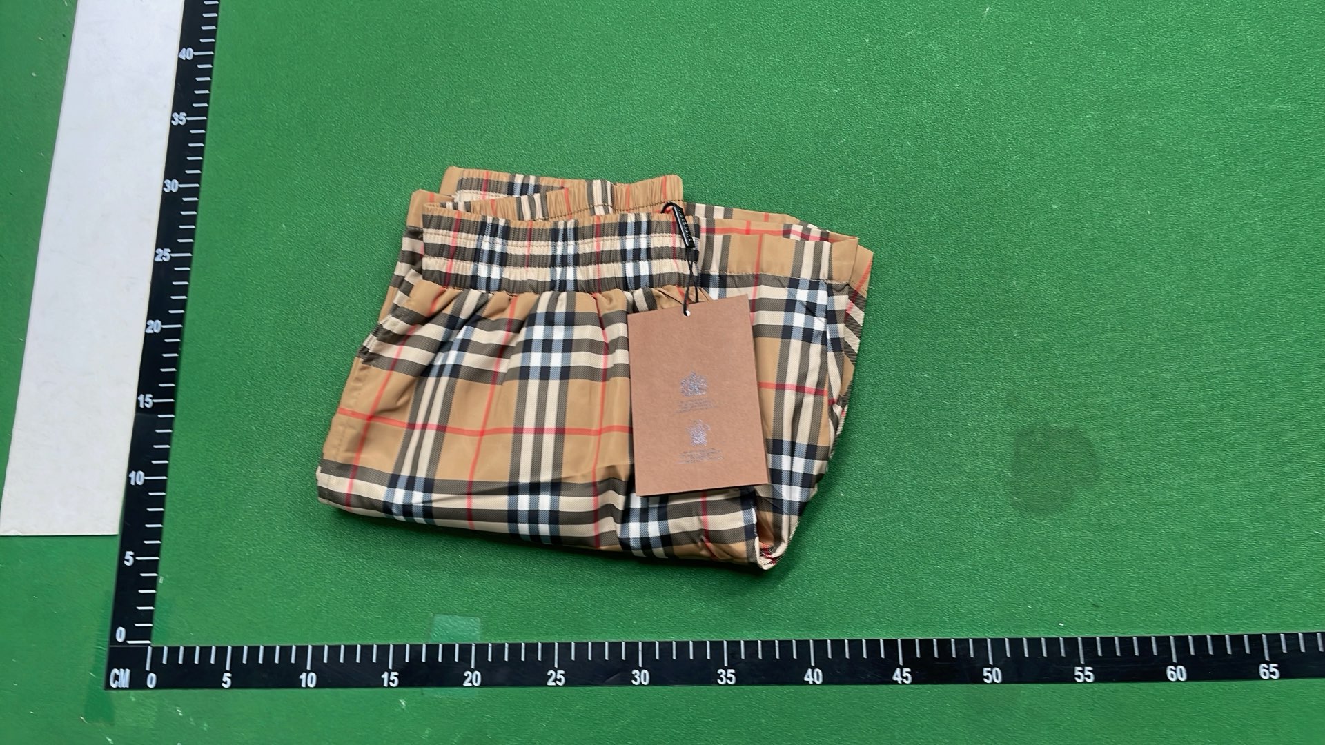 1:1 Batch Burberry shorts  in the Best OopBuy Spreadsheet QC photos