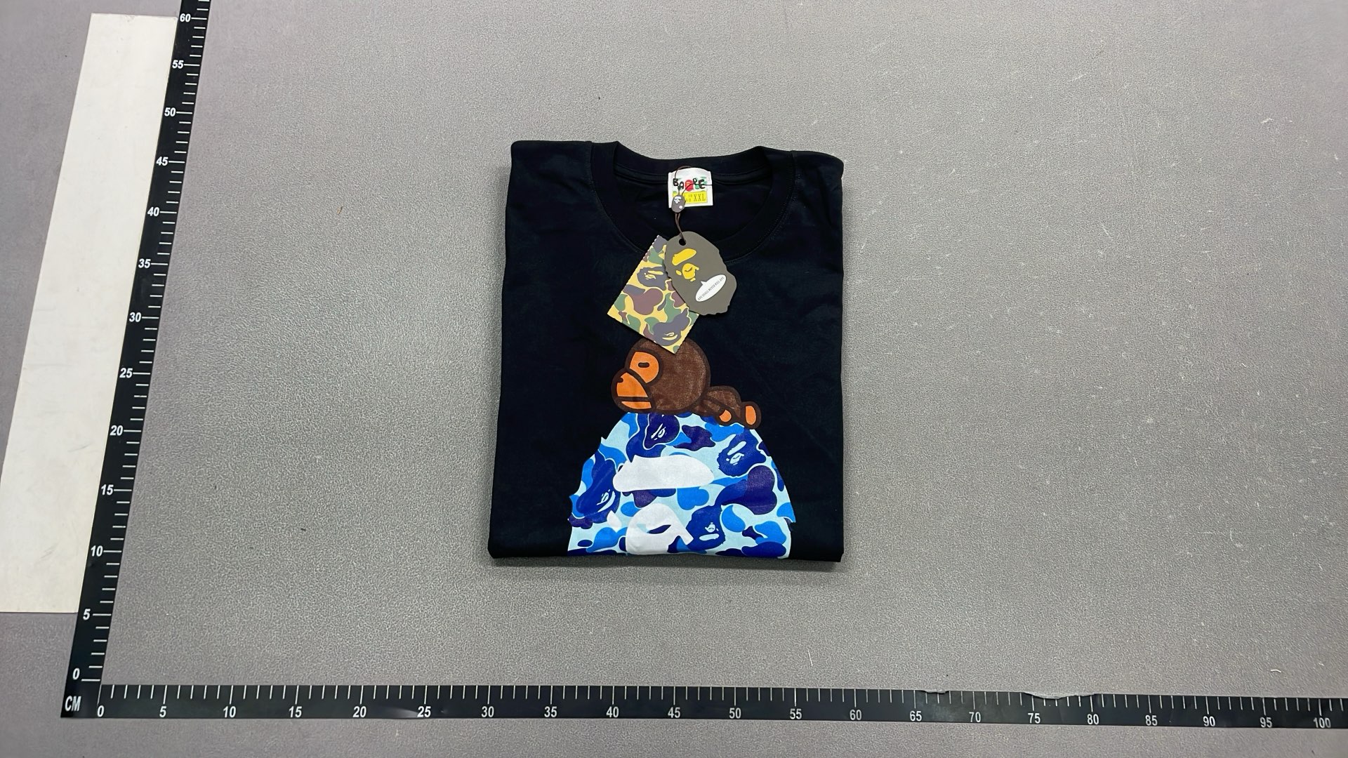 1:1 Batch BAPEE T-shirt  in the Best OopBuy Spreadsheet QC photos