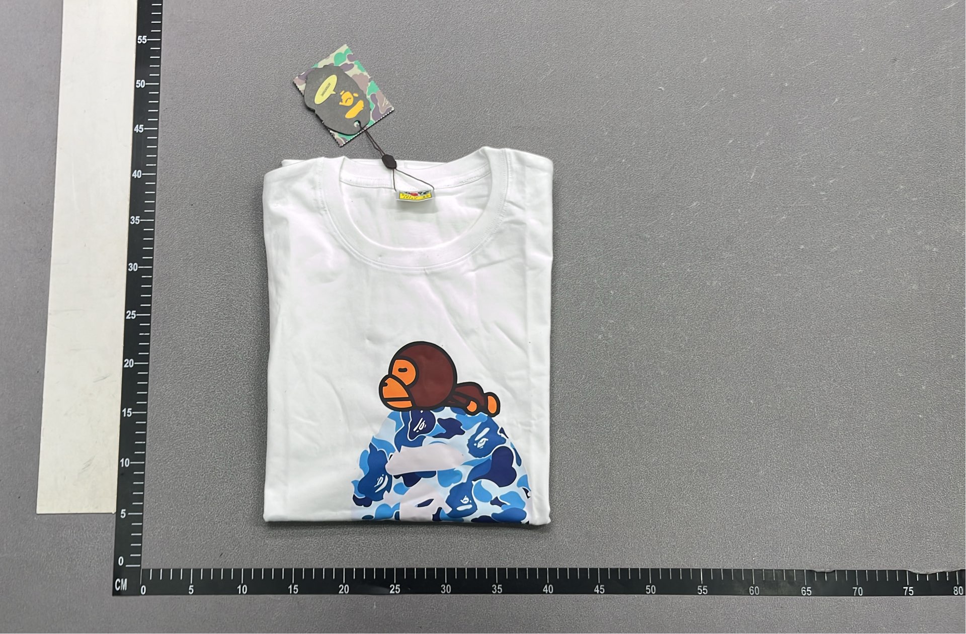 1:1 Batch BAPEE T-shirt  in the Best OopBuy Spreadsheet QC photos
