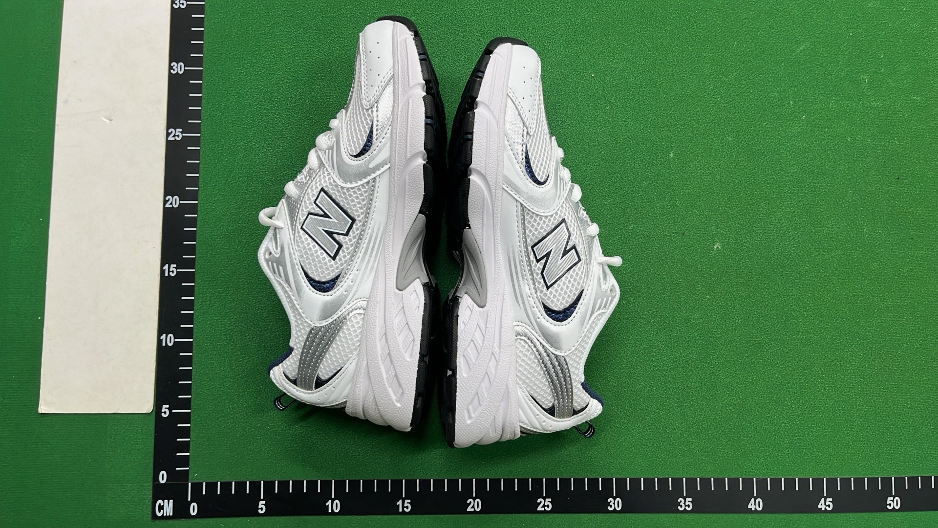 New Balance Running Shoes White Mesh Sneakers for Men and Women