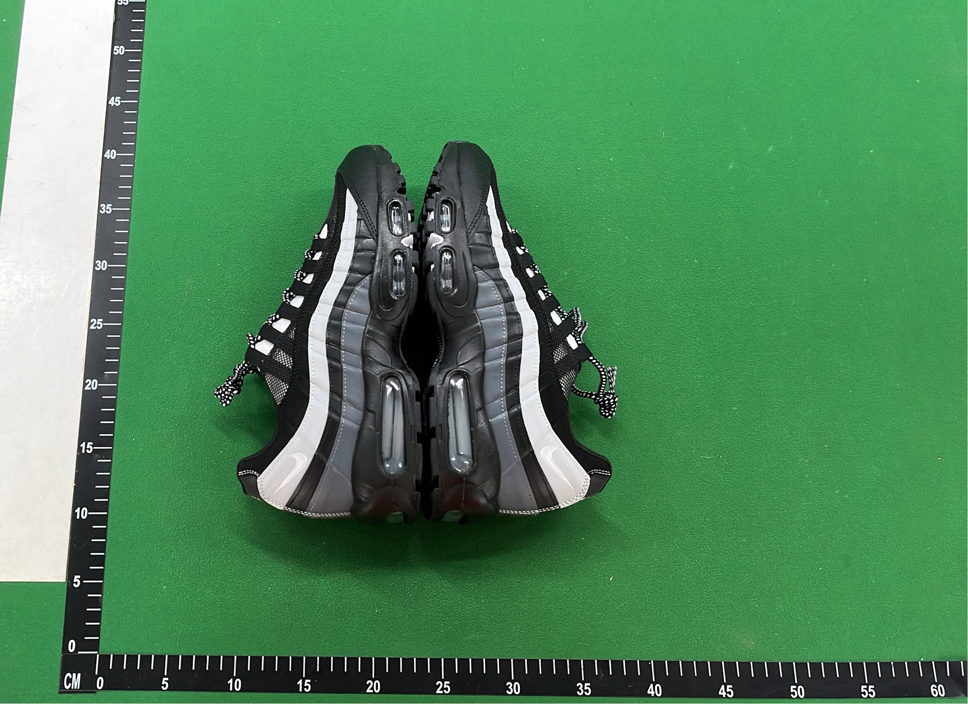 Nike Air Max 95 Grey Neon Green Running Shoes