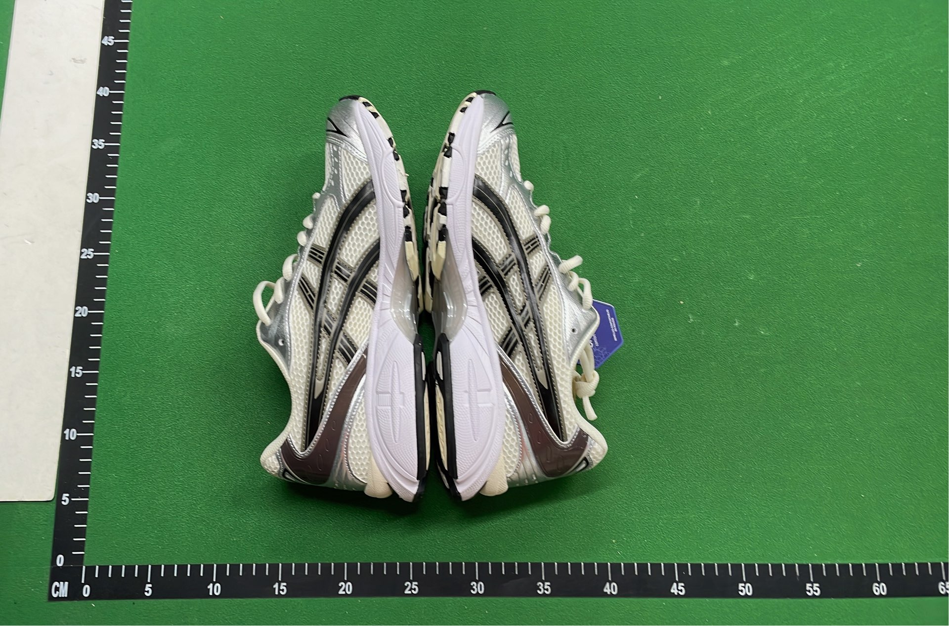 ASICS GEL-KAYANO 14 Running Shoes for Men and Women