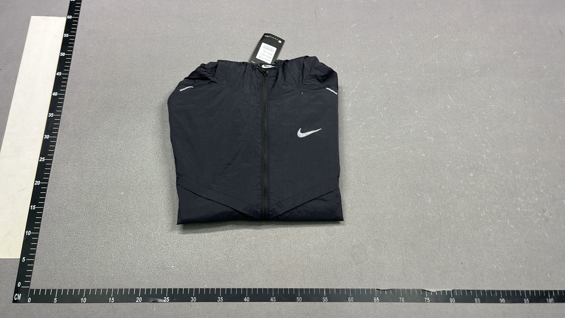 Nike Men's Black Windrunner Jacket with Hood and Reflective Logo