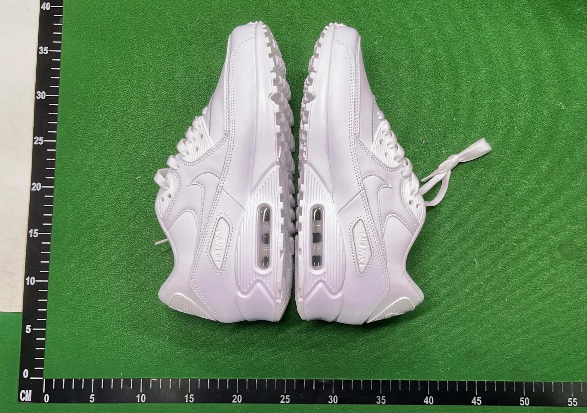 Nike Air Max 90 Sneakers for Men Women