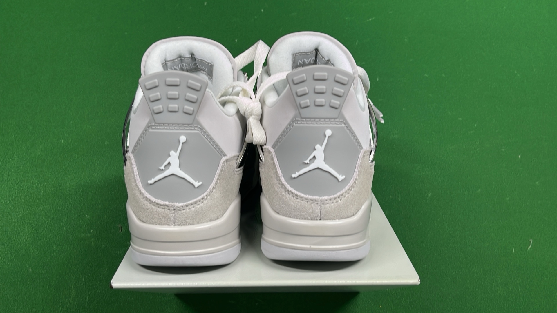 Air Jordan 4 Retro Shoes - Multiple Colorways Available