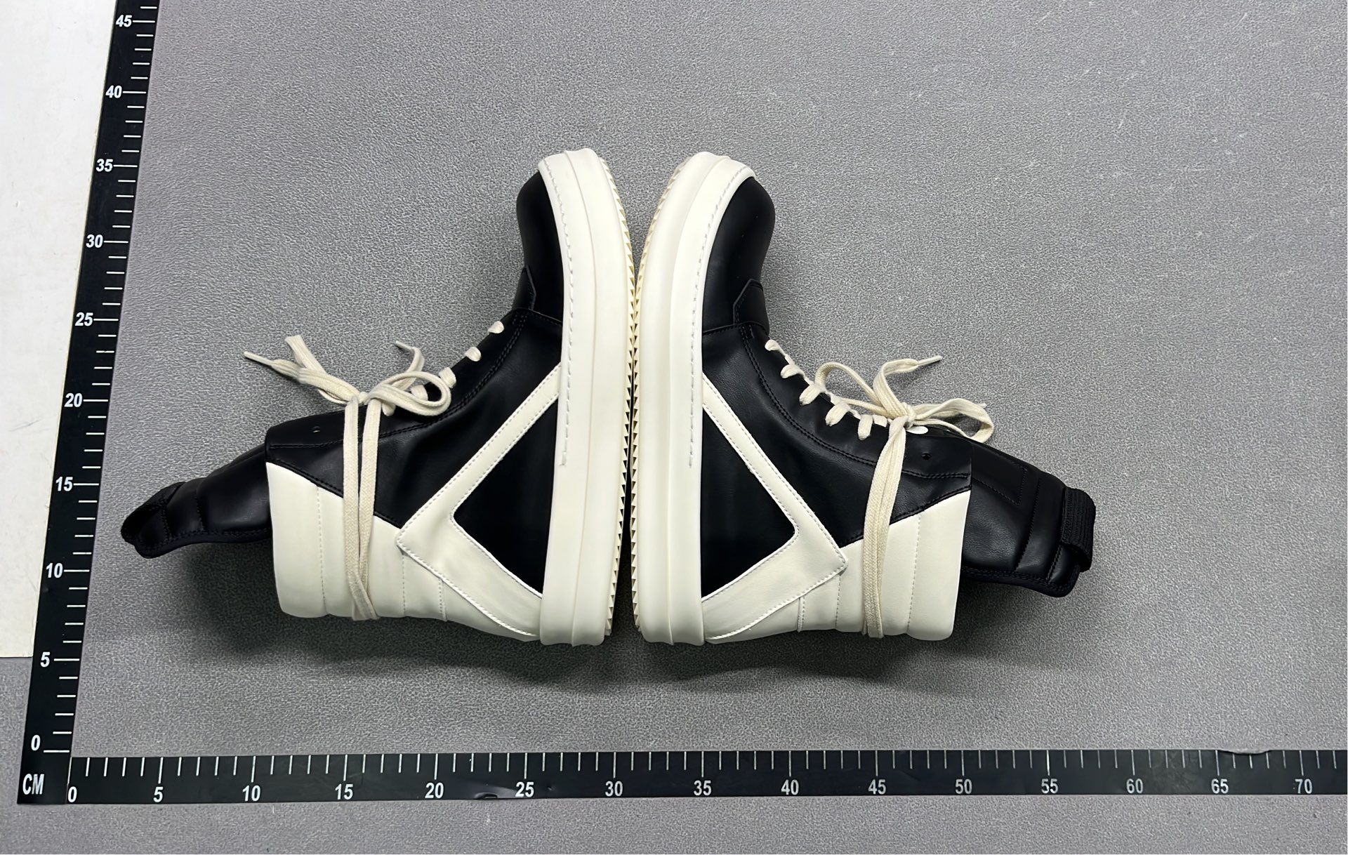 Black High-Top Leather Sneakers with White Toe and Laces