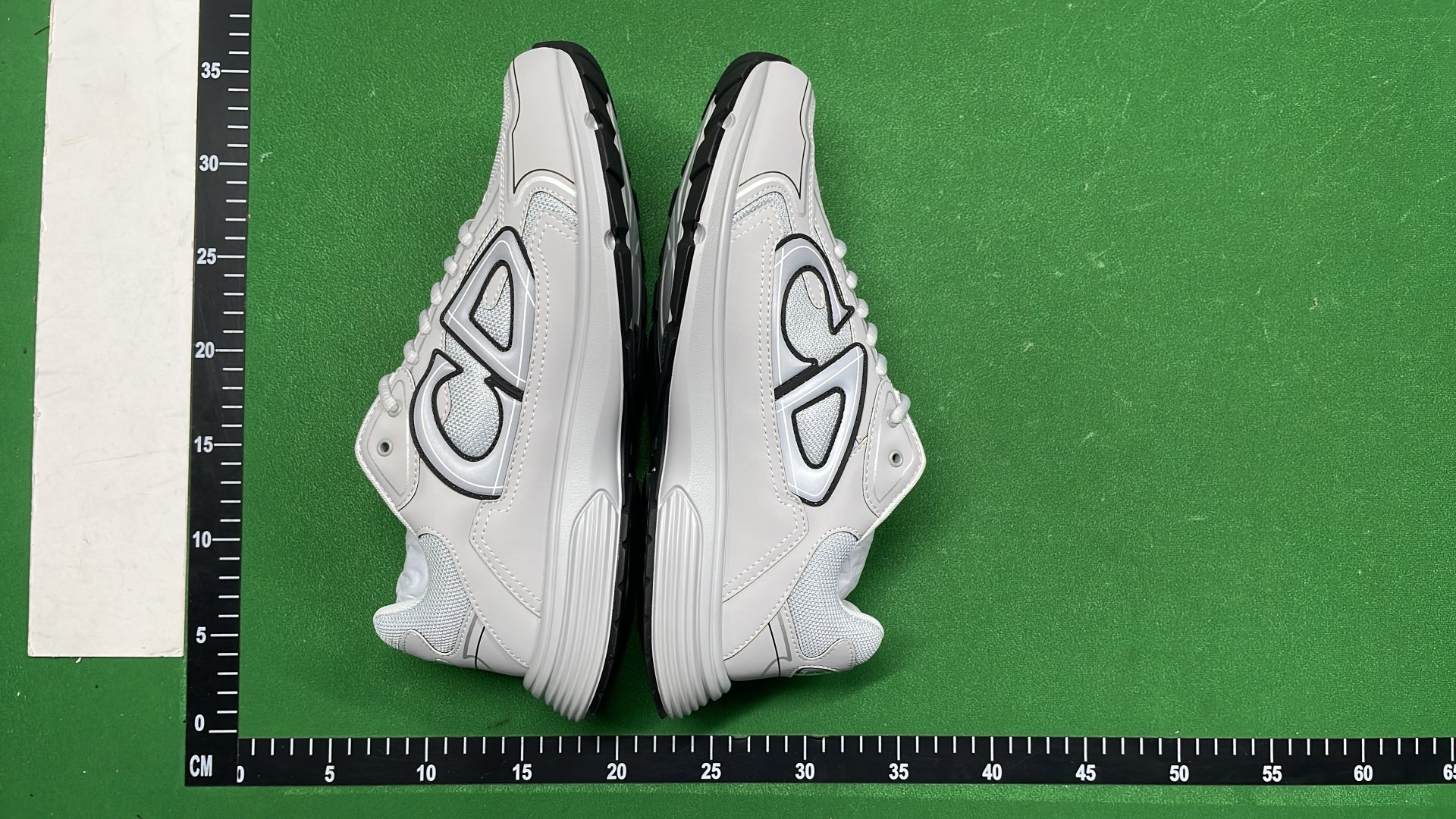 Nike Air Max 270 React Silver Running Shoes