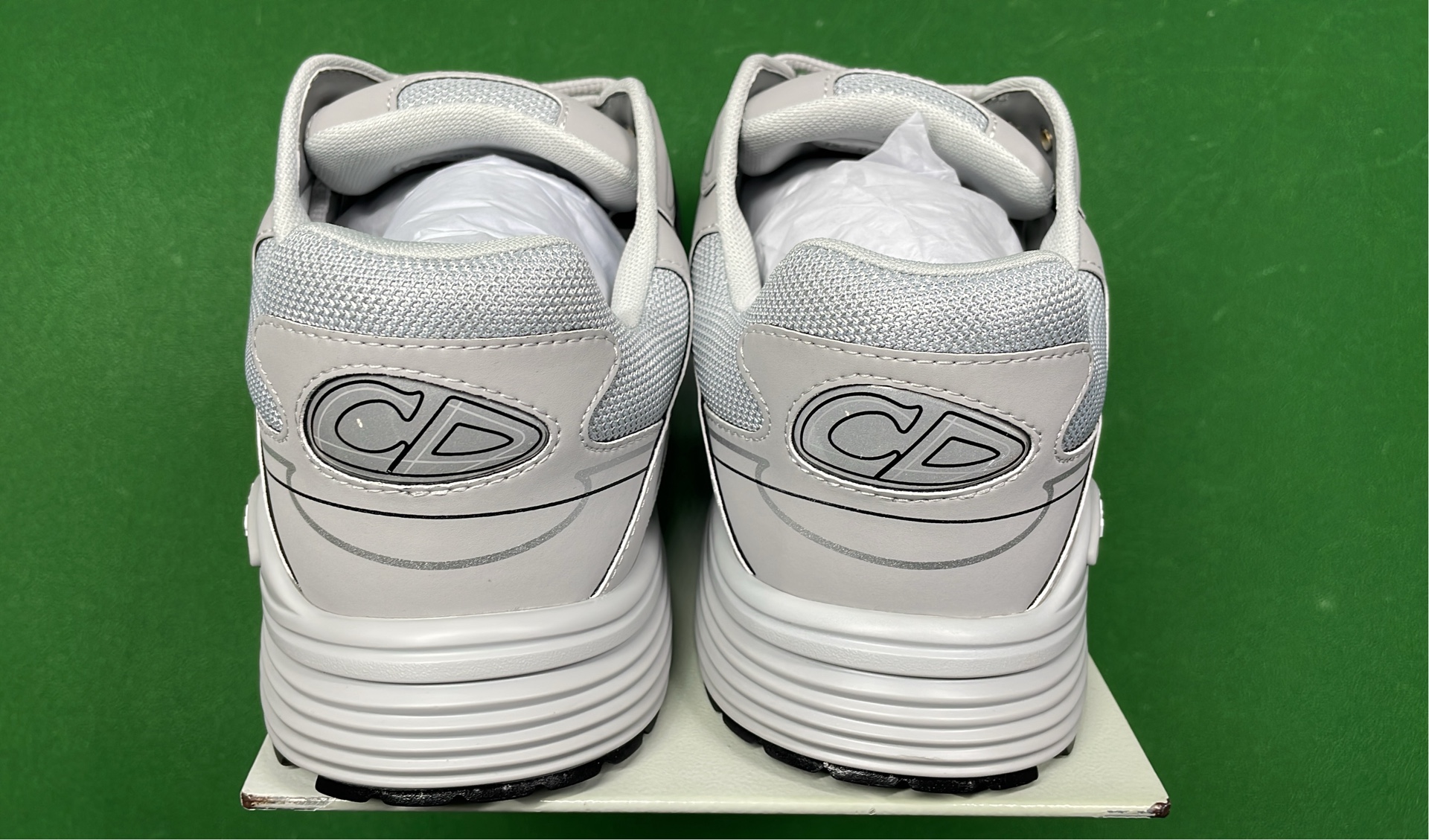 Nike Air Max 270 React Silver Running Shoes
