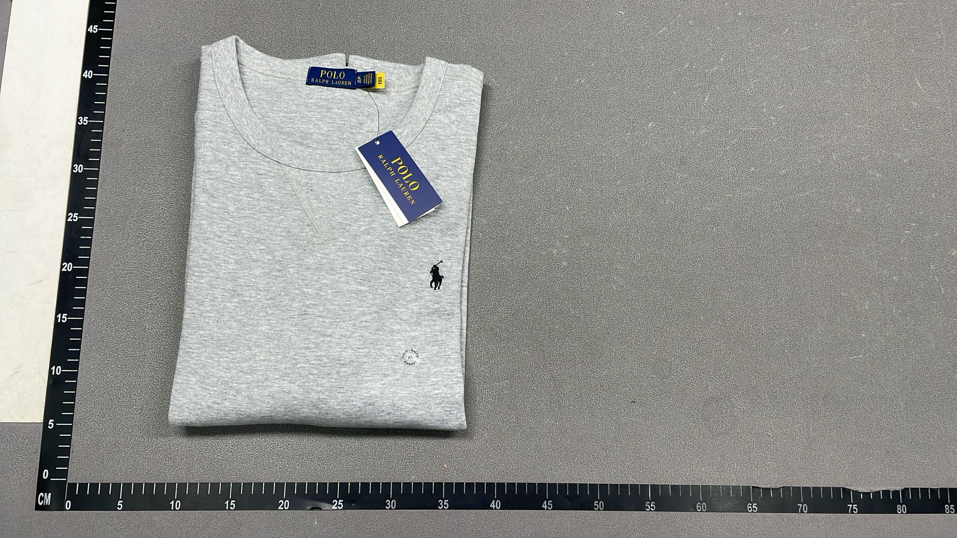 Men's Crew Neck Sweatshirt - Gray