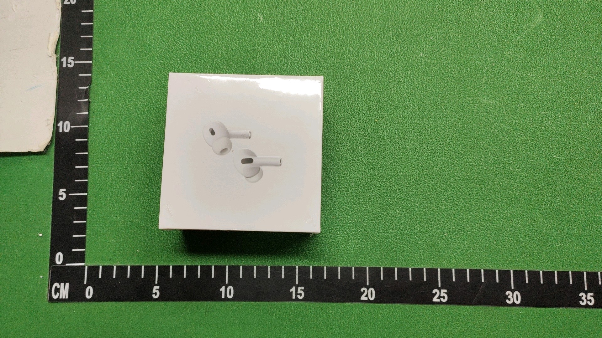 AirPods Pro 2nd Generation with MagSafe Charging Case USB-C