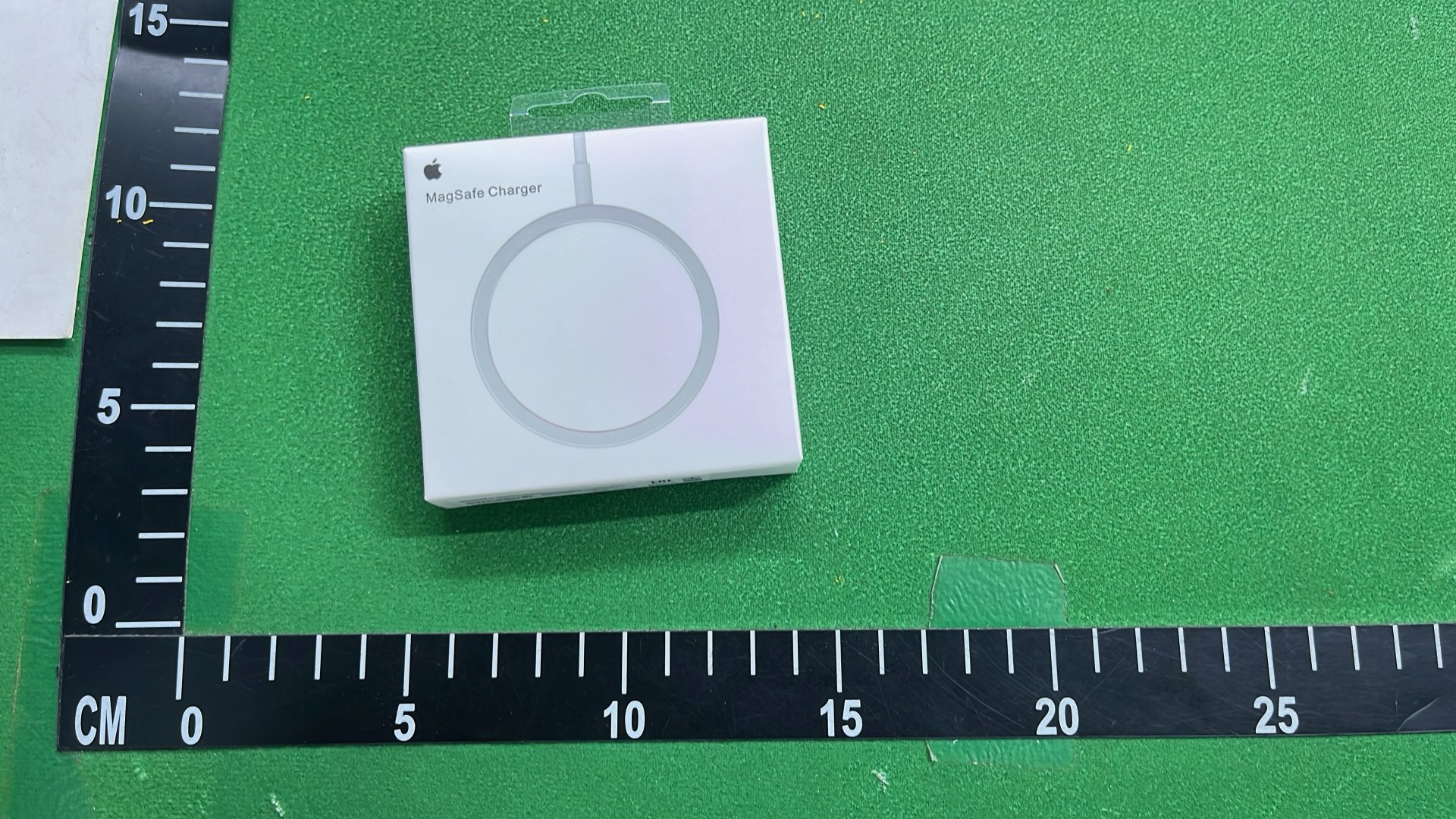 Apple MagSafe Charger for iPhone - Wireless Charging