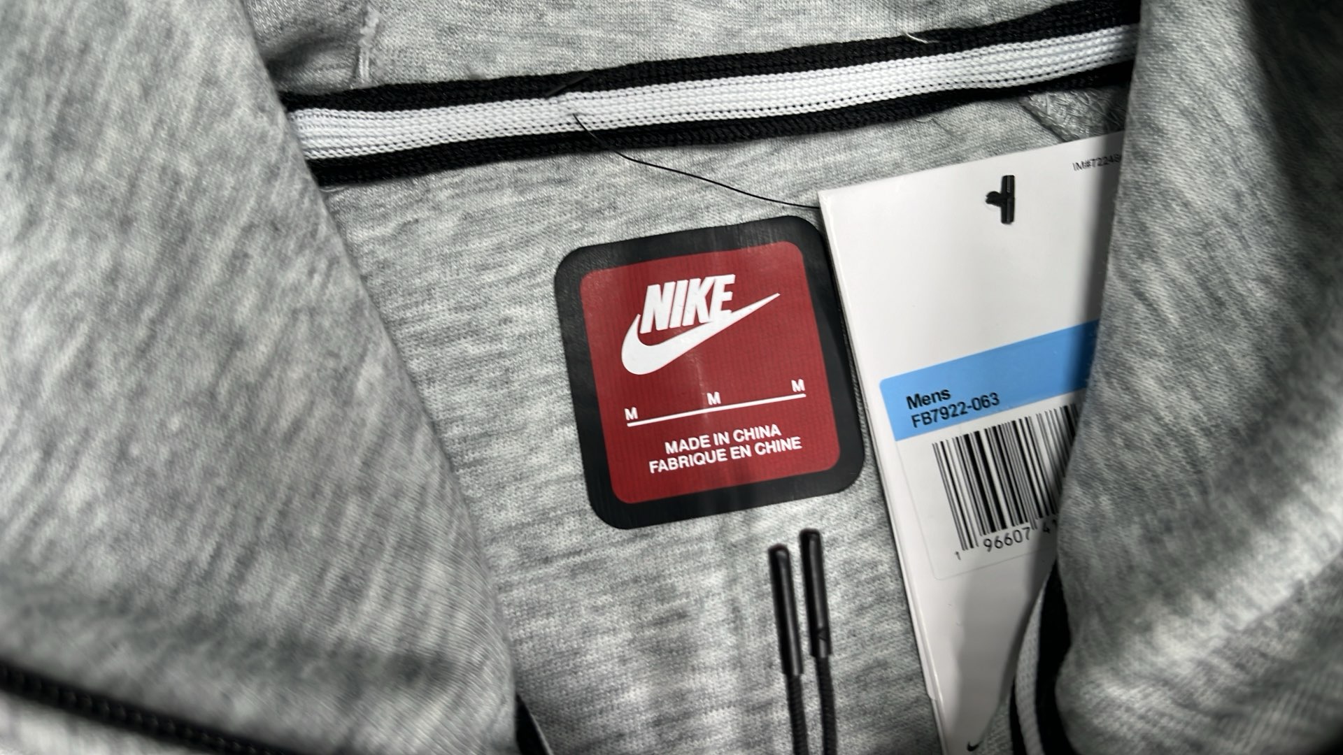 Nike Men's Hoodie and Jogger Set