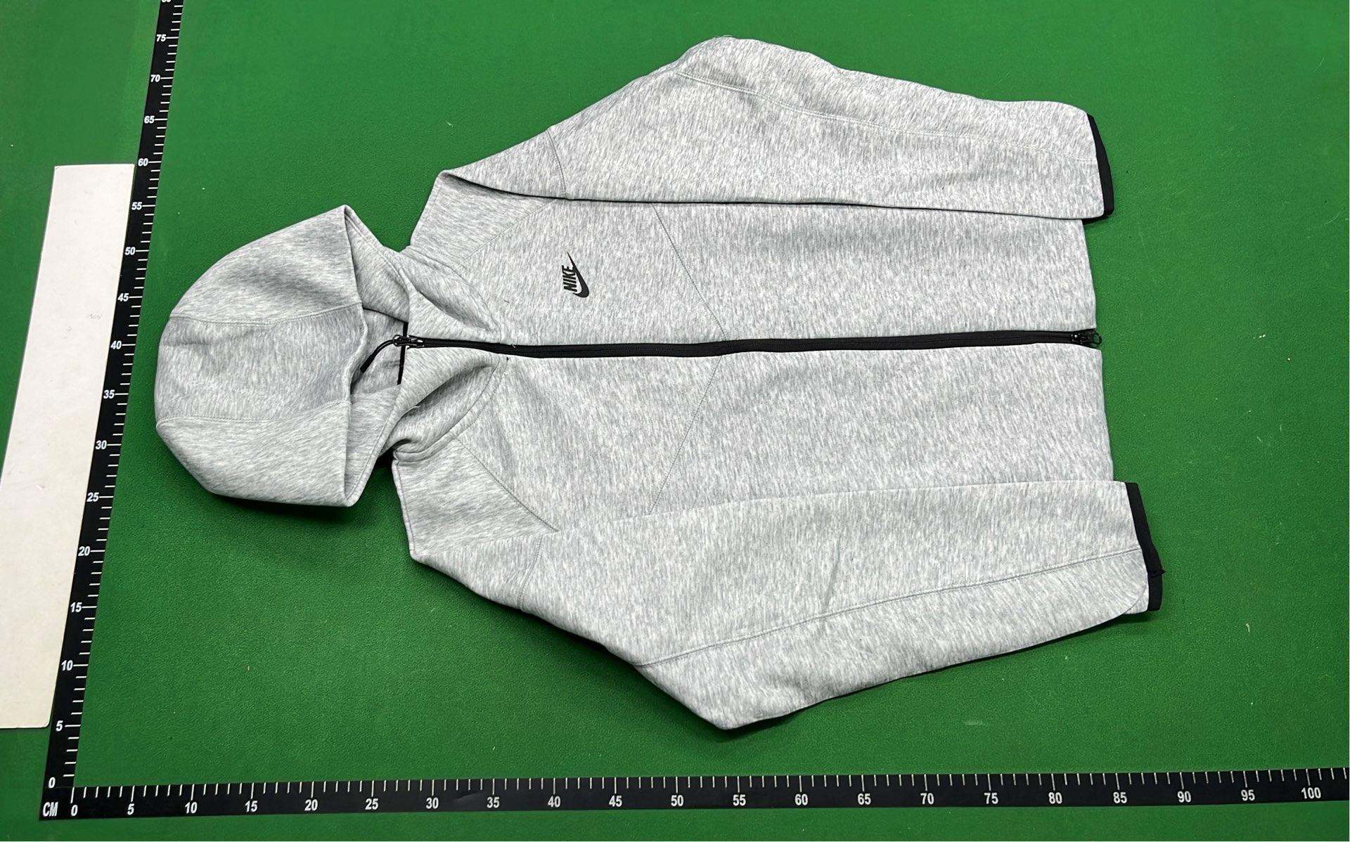 Nike Men's Hoodie and Jogger Set