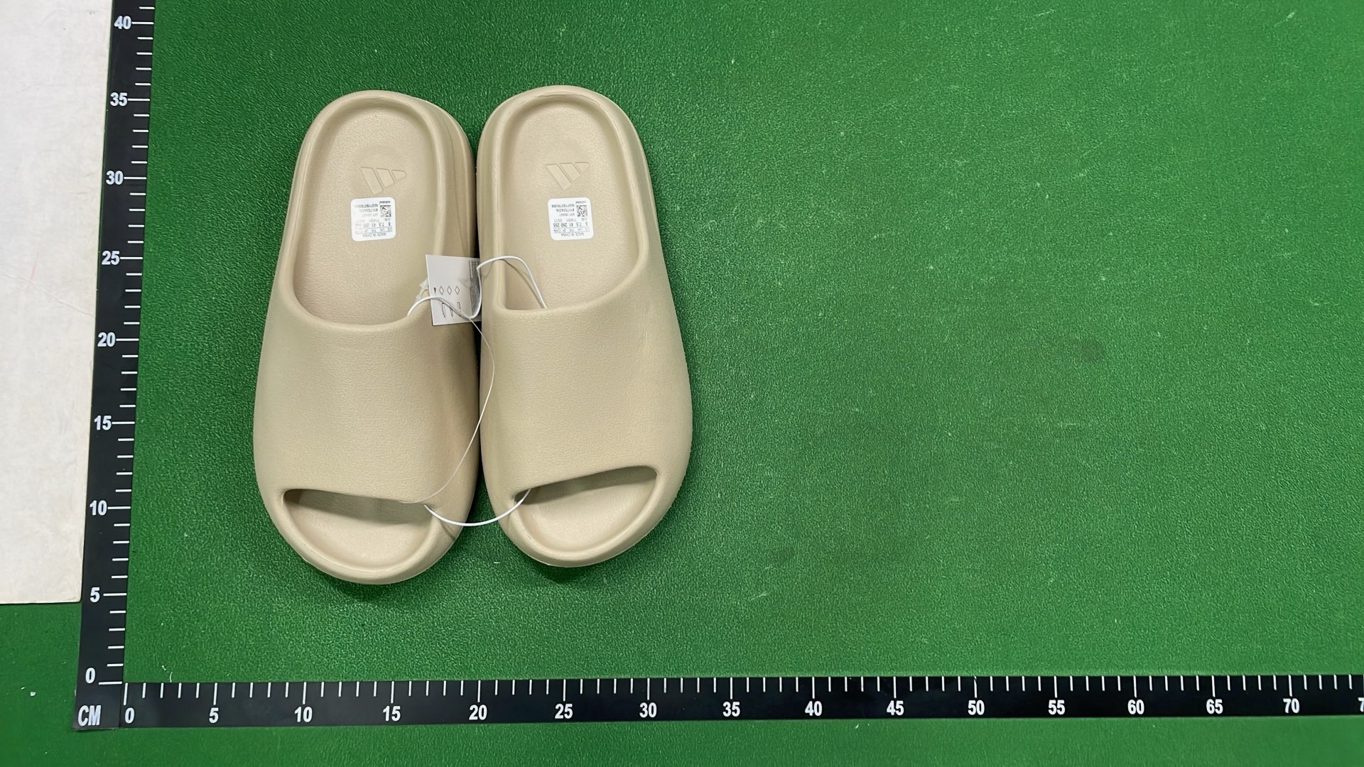 High Quality 1:1 Replica Slide Sandals - Comfortable Summer Footwear for Men and Women