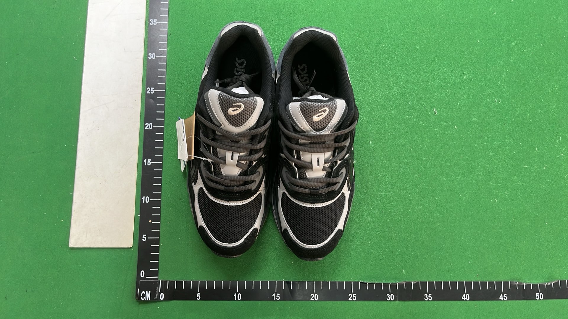 ASICS Gel-Kayano 14 Running Shoes for Men and Women