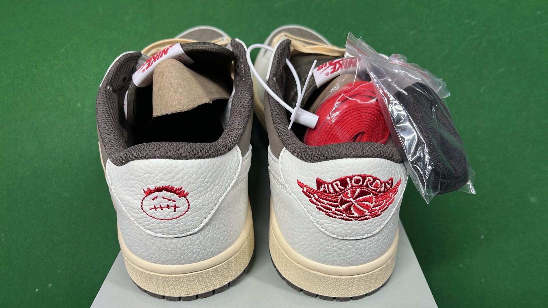 Travis Scott x Air Jordan AJ1 Low OG SP TS
