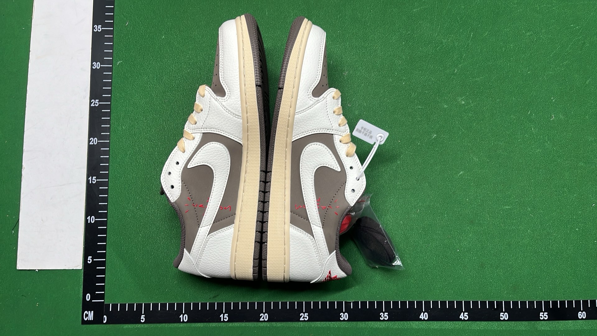 Travis Scott x Air Jordan AJ1 Low OG SP TS