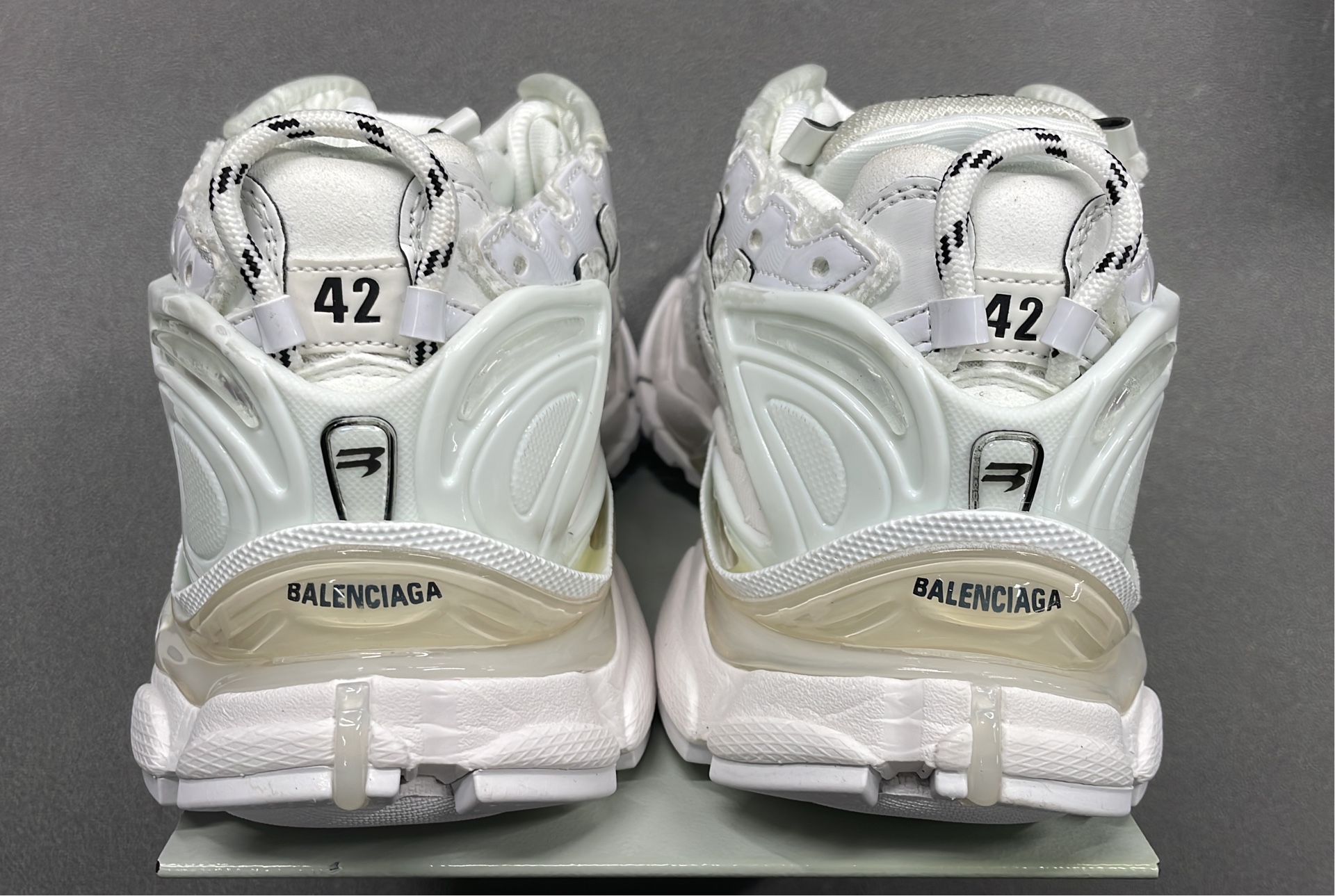 Balenciaga Runner Black/White Sneakers