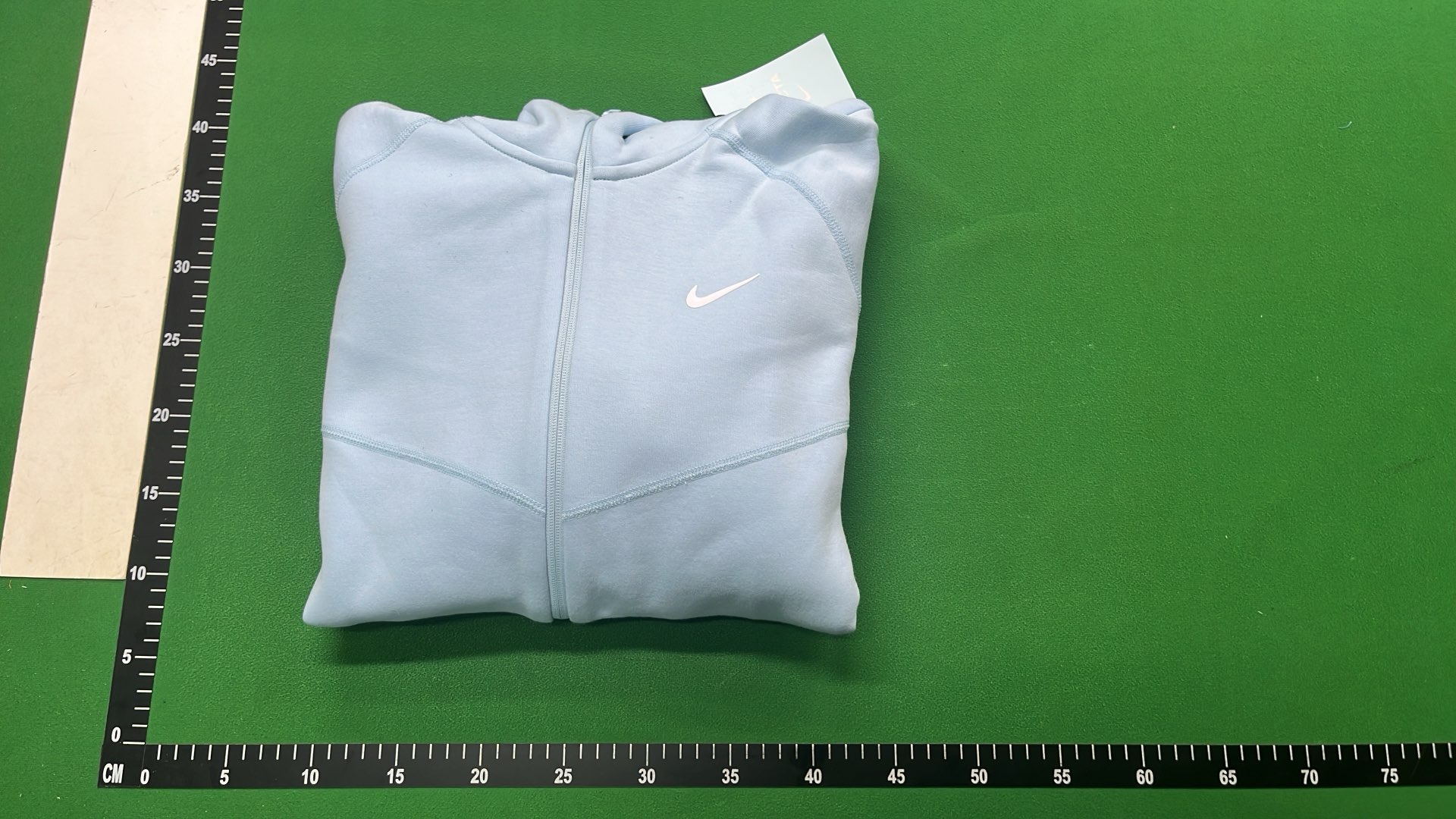 Light Blue Hoodie and Jogger Set for Casual Wear