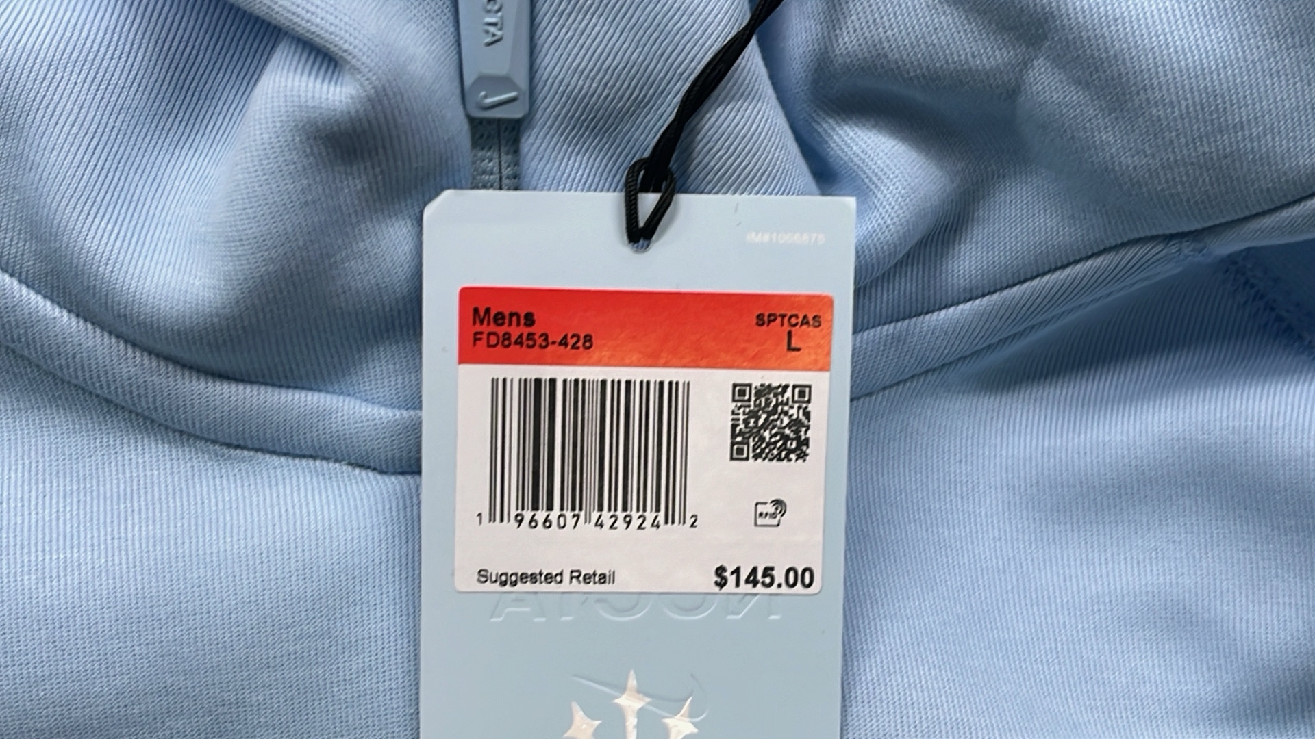 Light Blue Hoodie and Jogger Set for Casual Wear