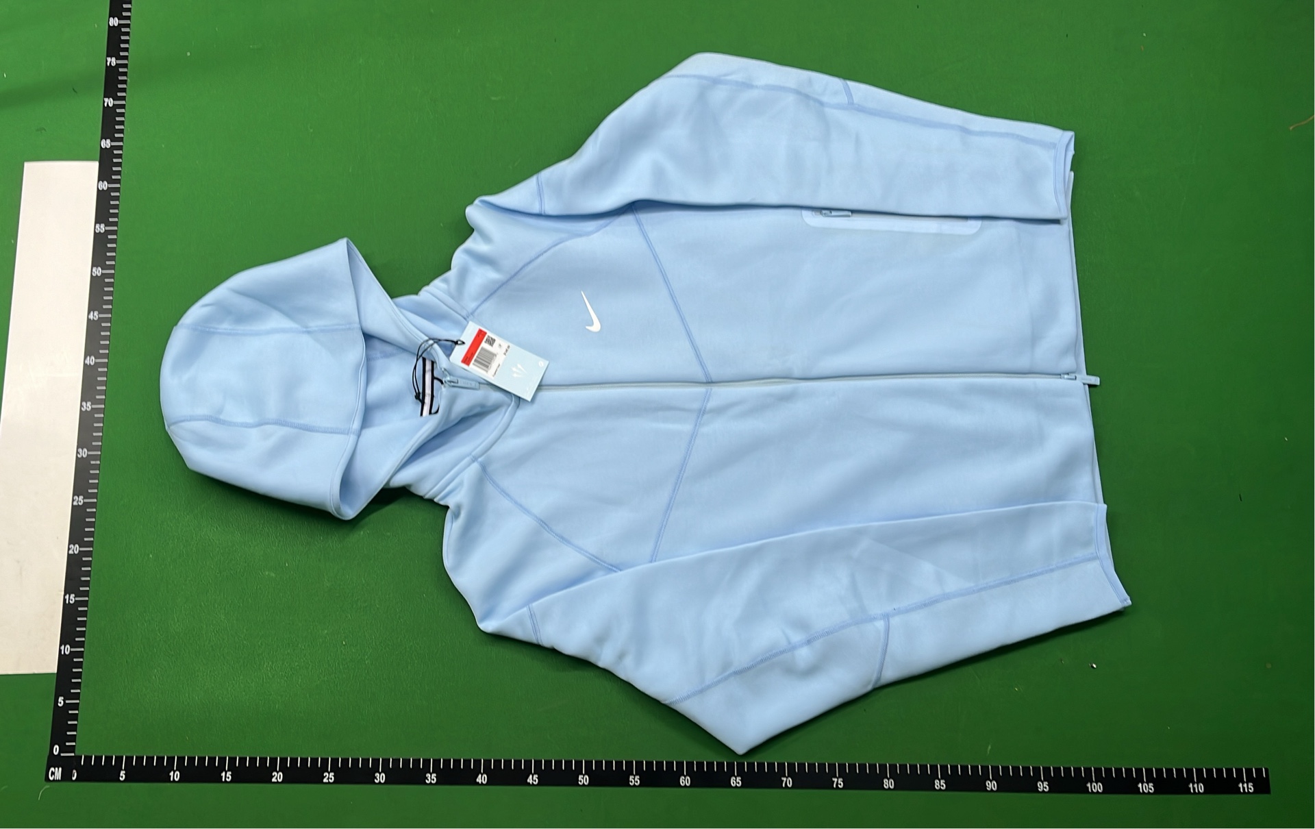 Light Blue Hoodie and Jogger Set for Casual Wear