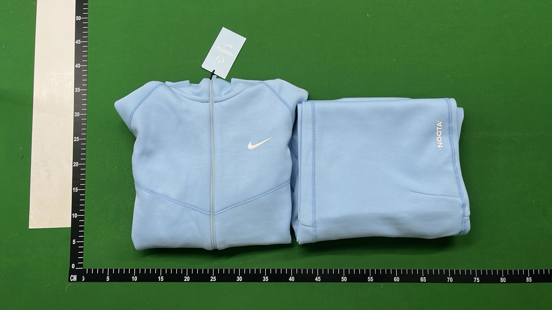 Light Blue Hoodie and Jogger Set for Casual Wear