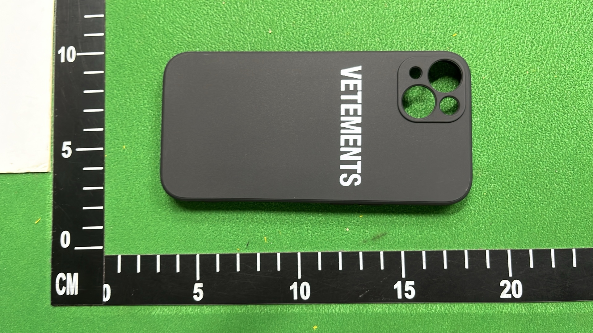 VETEMENTS Black Phone Case with Bold Logo