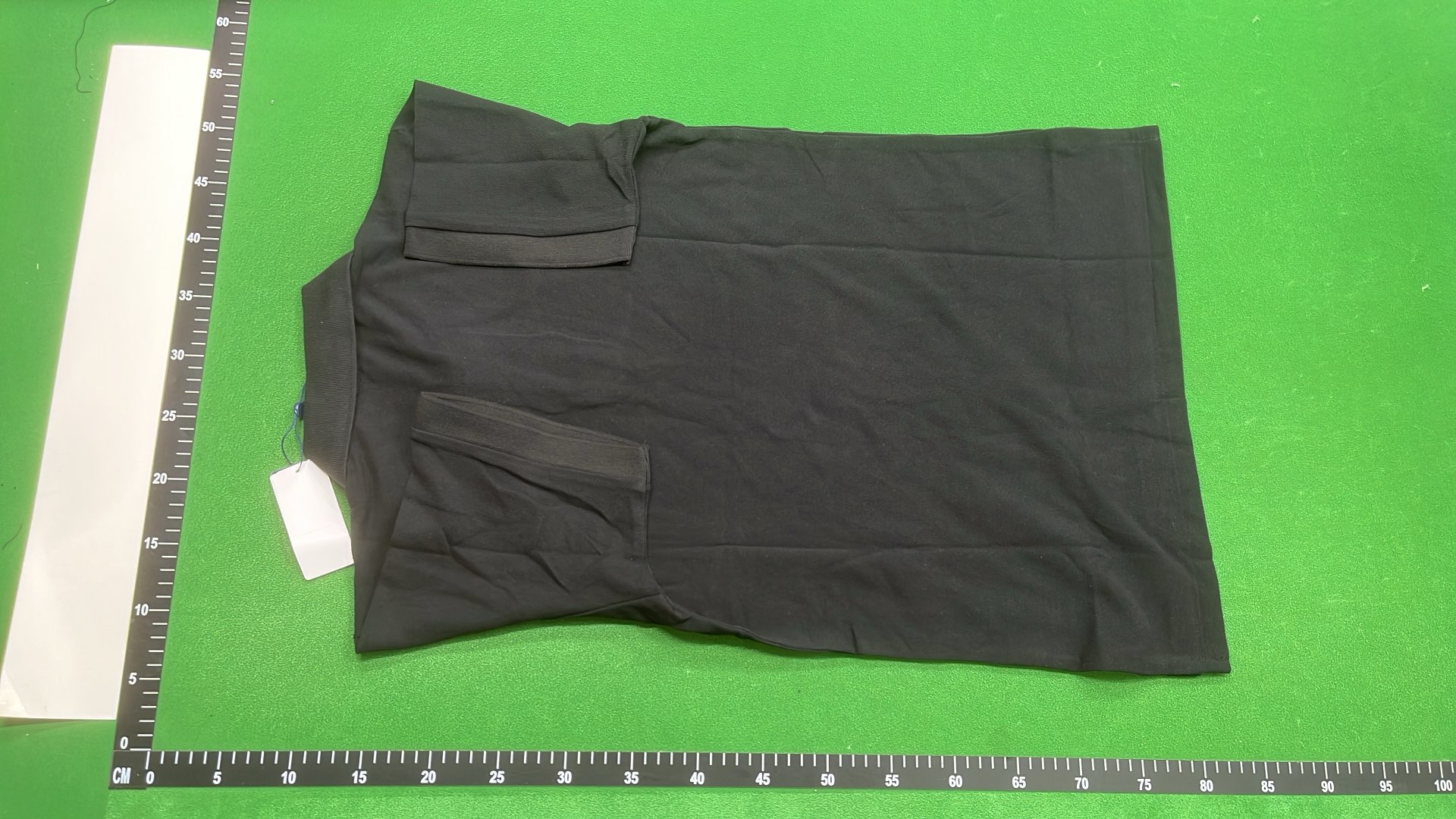 Black Sleeveless T-Shirt for Men Women - Comfort Fit Casual Wear