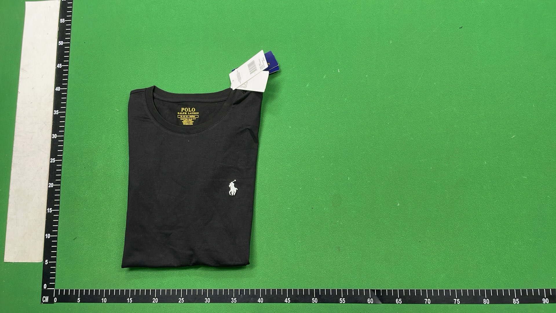Black Sleeveless T-Shirt for Men Women - Comfort Fit Casual Wear