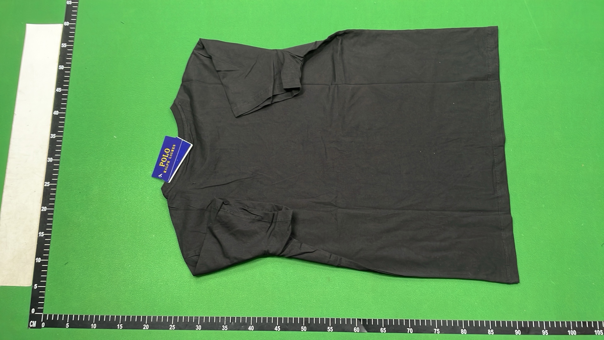 Black Sleeveless T-Shirt for Men Women - Comfort Fit Casual Wear