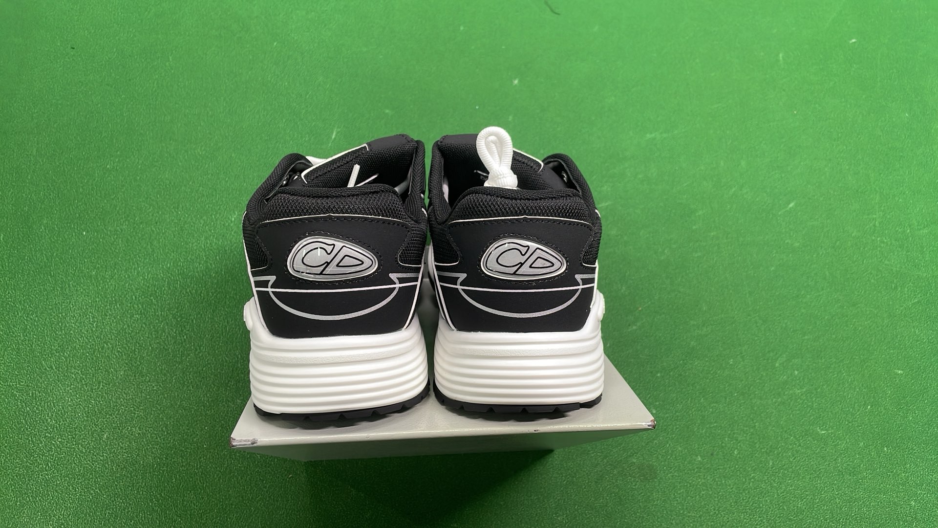 Dior B23 High-Top Sneakers for Men and Women