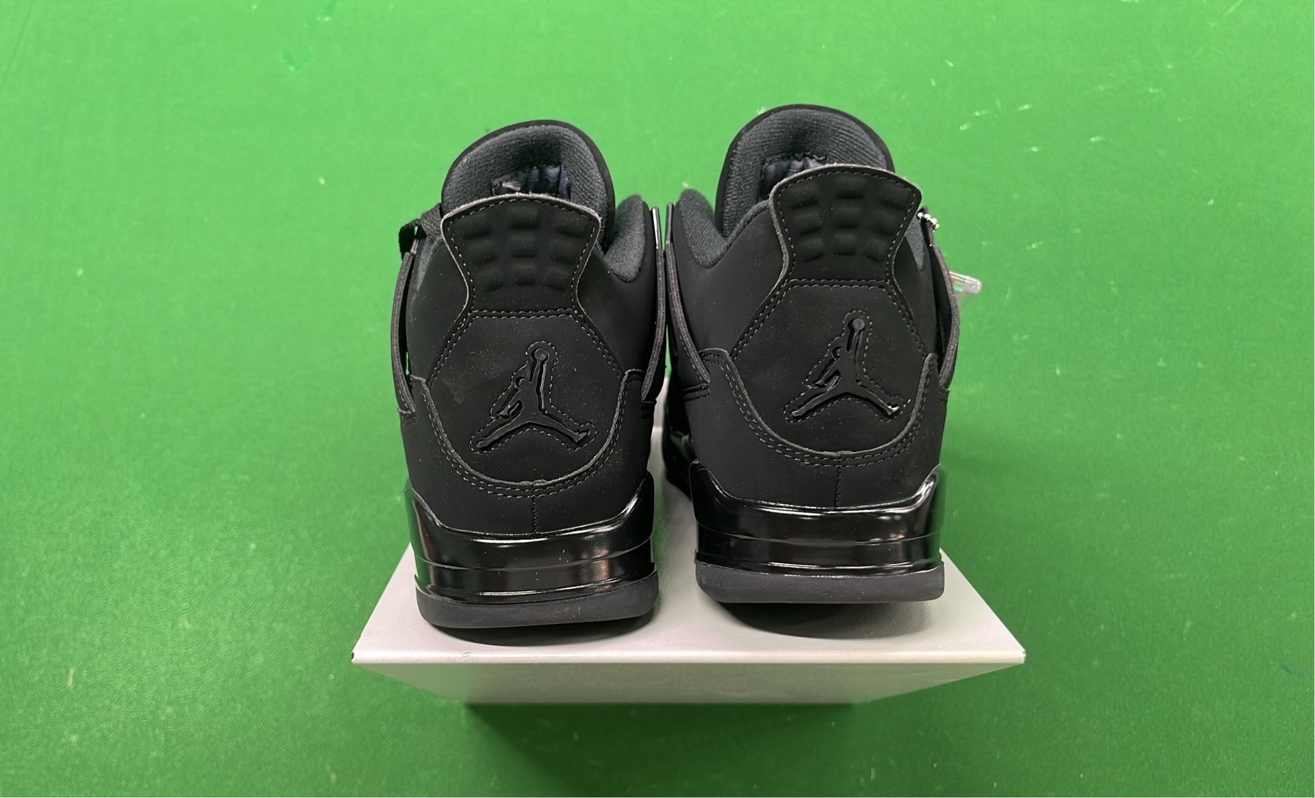 Air Jordan 4 Retro Black Red