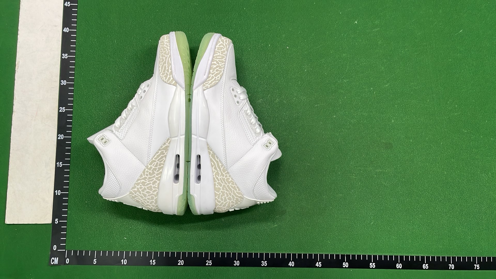 Nike Air Jordan 3 Retro White Cement Sneakers