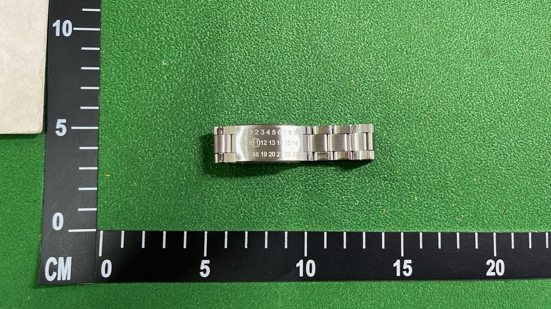 Stainless Steel Magnetic Bracelet with Daily Calendar - Modern Design