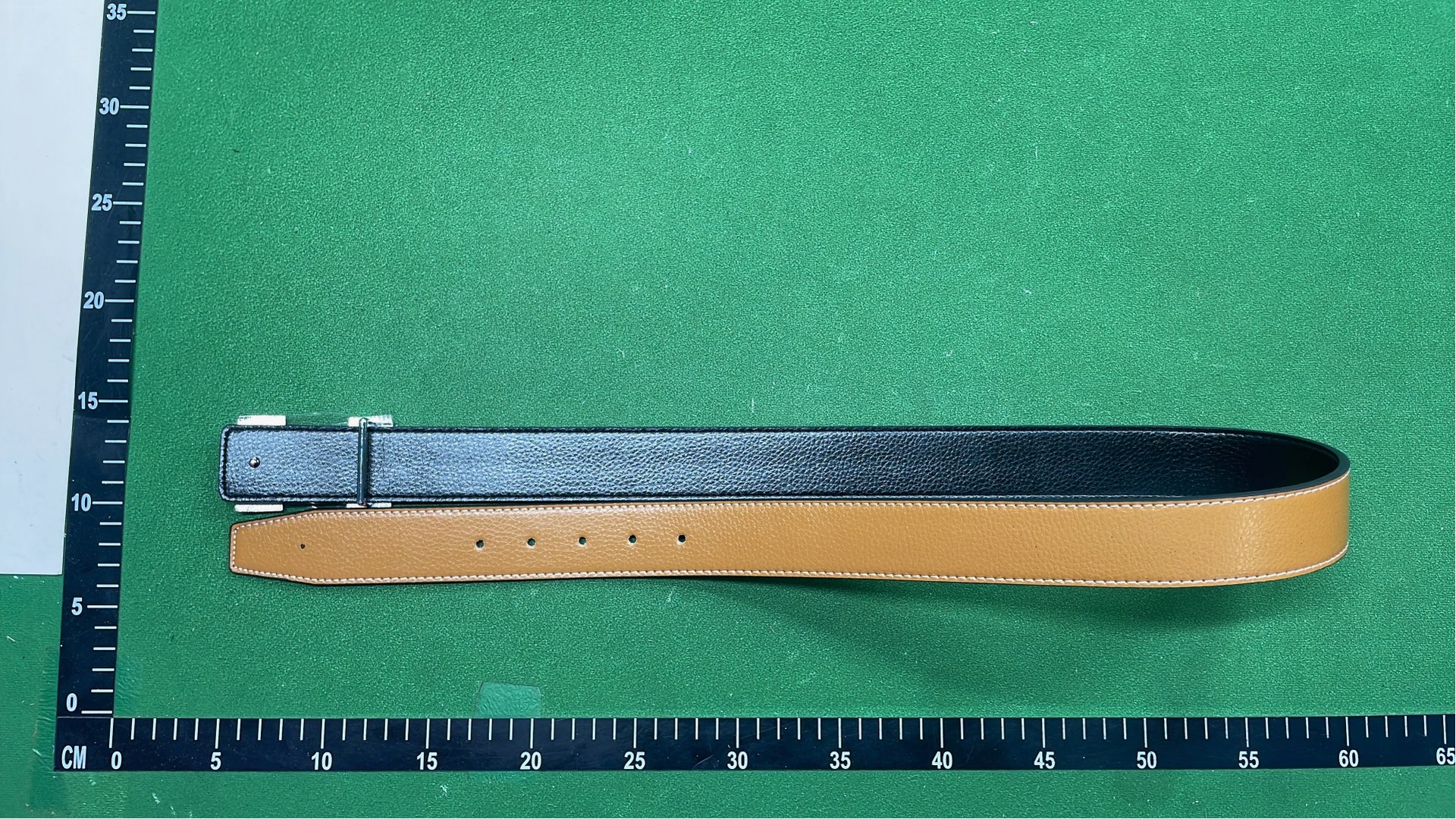 Luxury Tan Leather Belt with Gold H Buckle