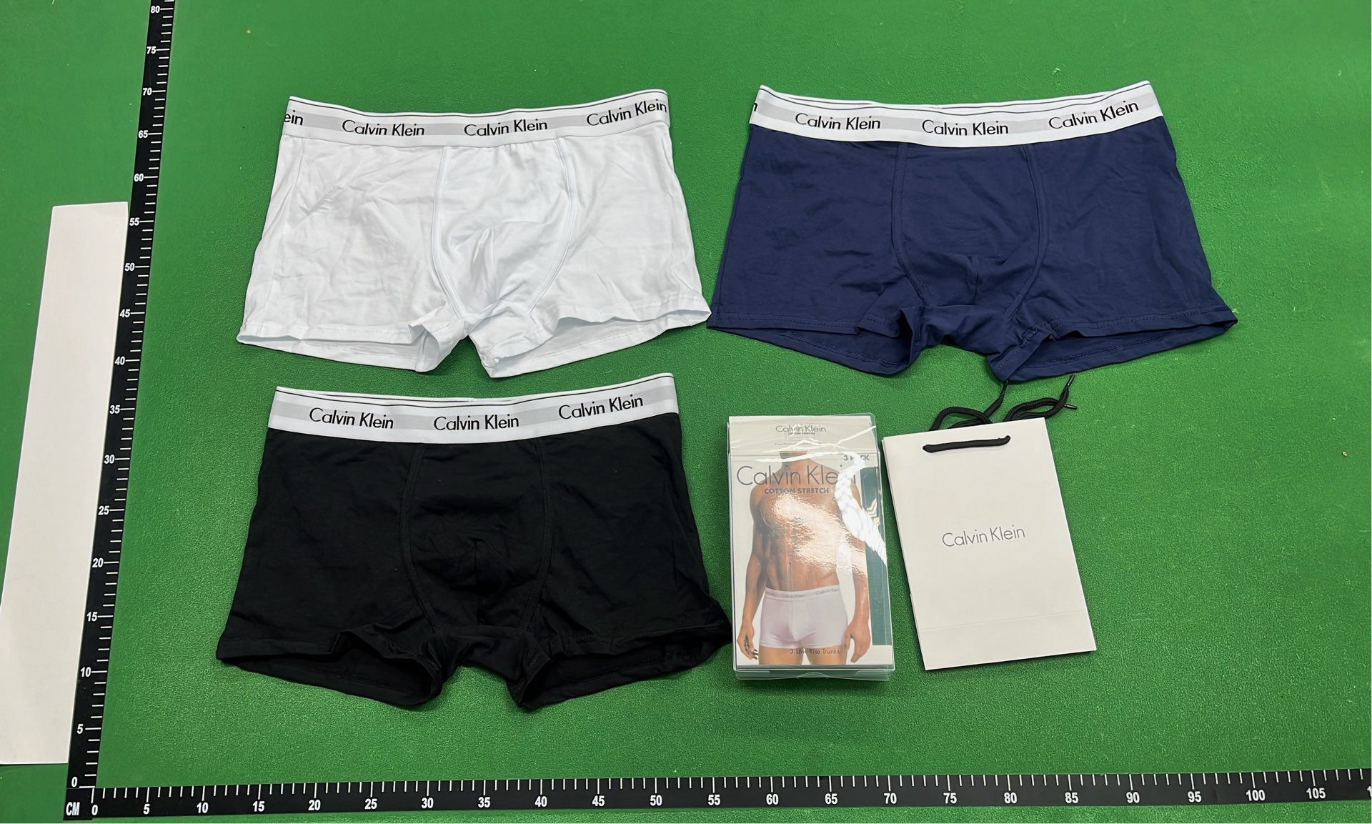 Calvin Klein Men's Cotton Stretch Underwear 3-Pack