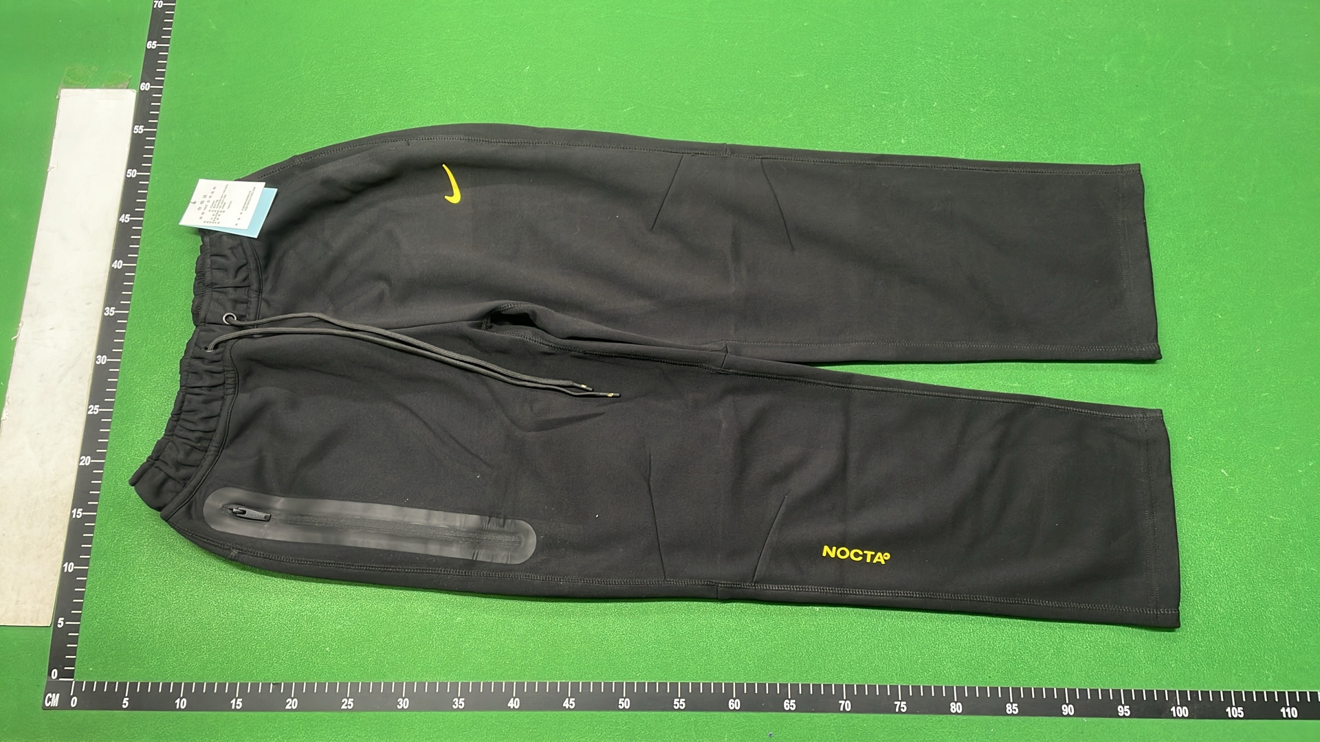 Nike Green Tracksuit Set for Men Women Sportswear