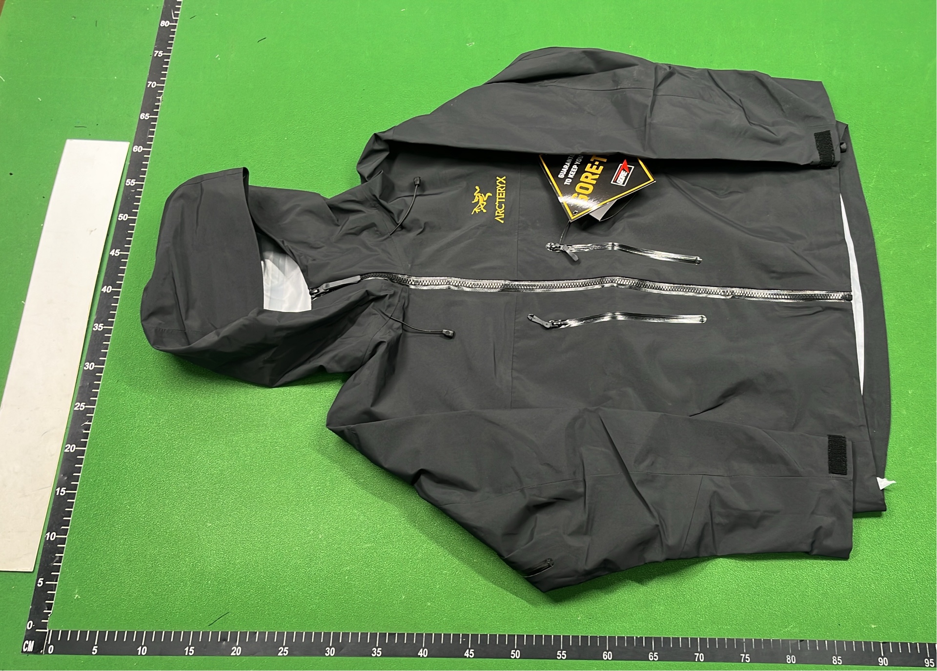 Waterproof Windbreaker Jacket for Men - Lightweight Hiking Outdoor Gear