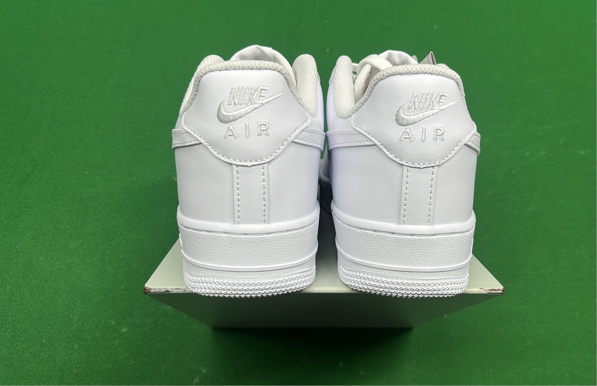 White Nike Air Force 1 Low Sneakers for Men and Women
