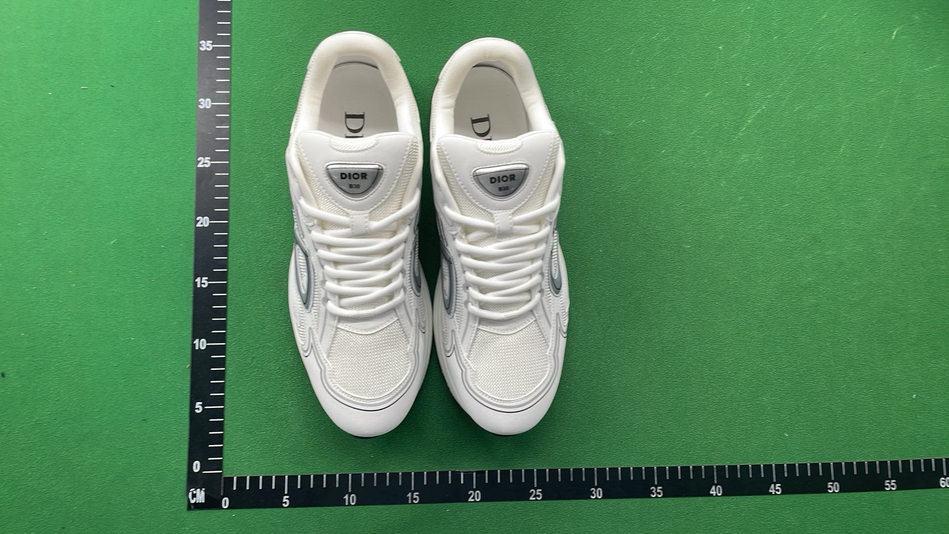Dior Sneakers White and Black Mesh Running Shoes